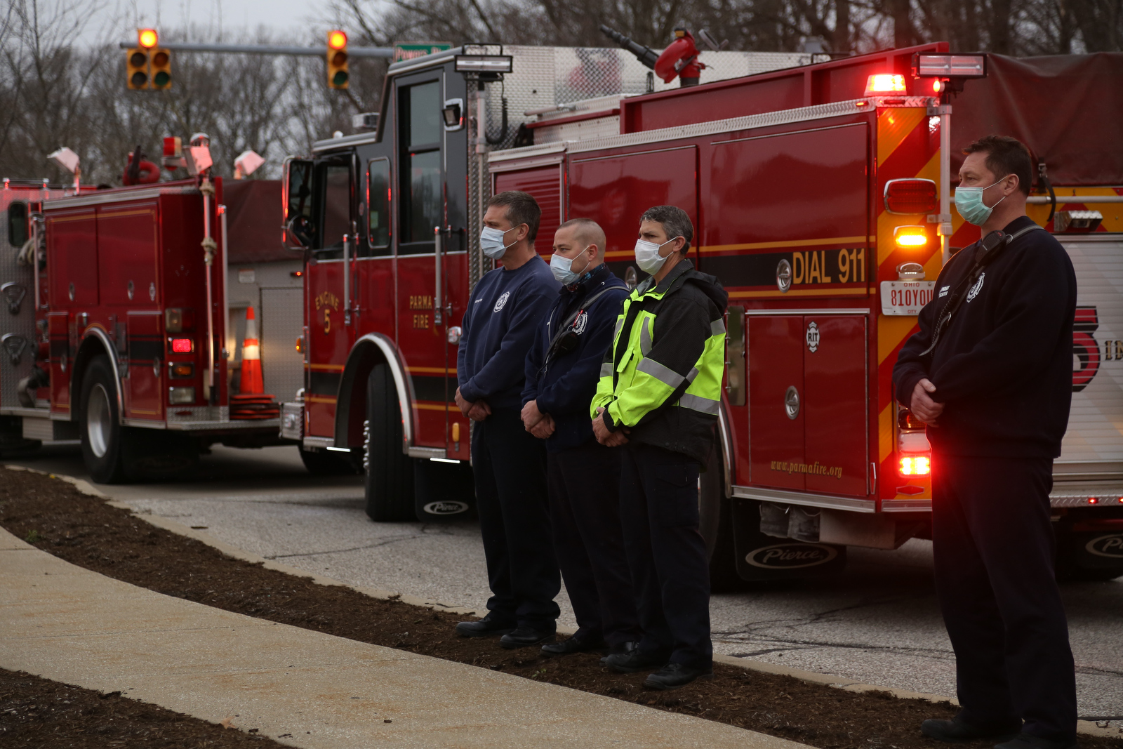 Parma FD and others salute frontline workers at UH Parma - cleveland.com