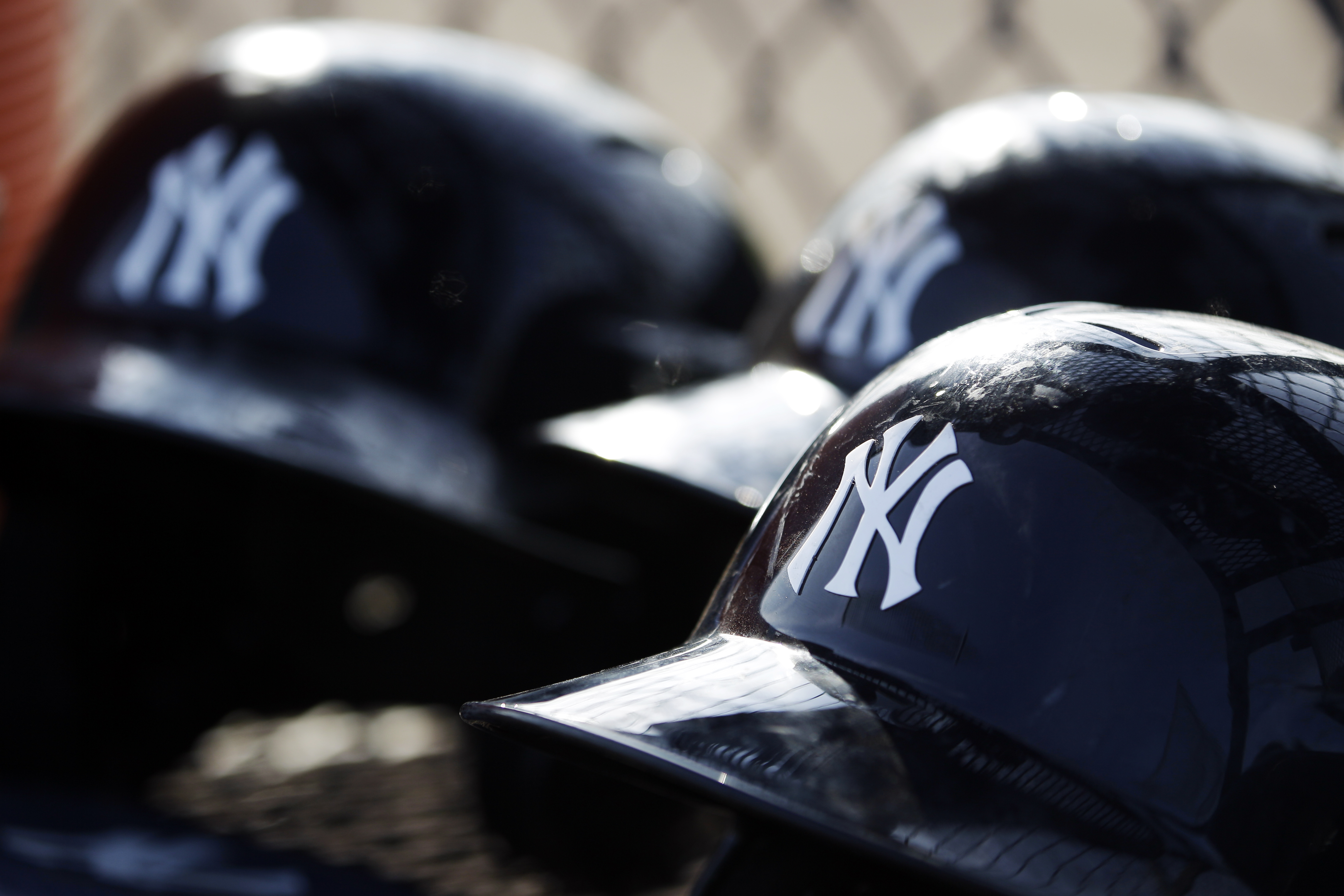 New York Yankees news: Veteran infielder Donaldson's season in jeopardy -  Pinstripe Alley