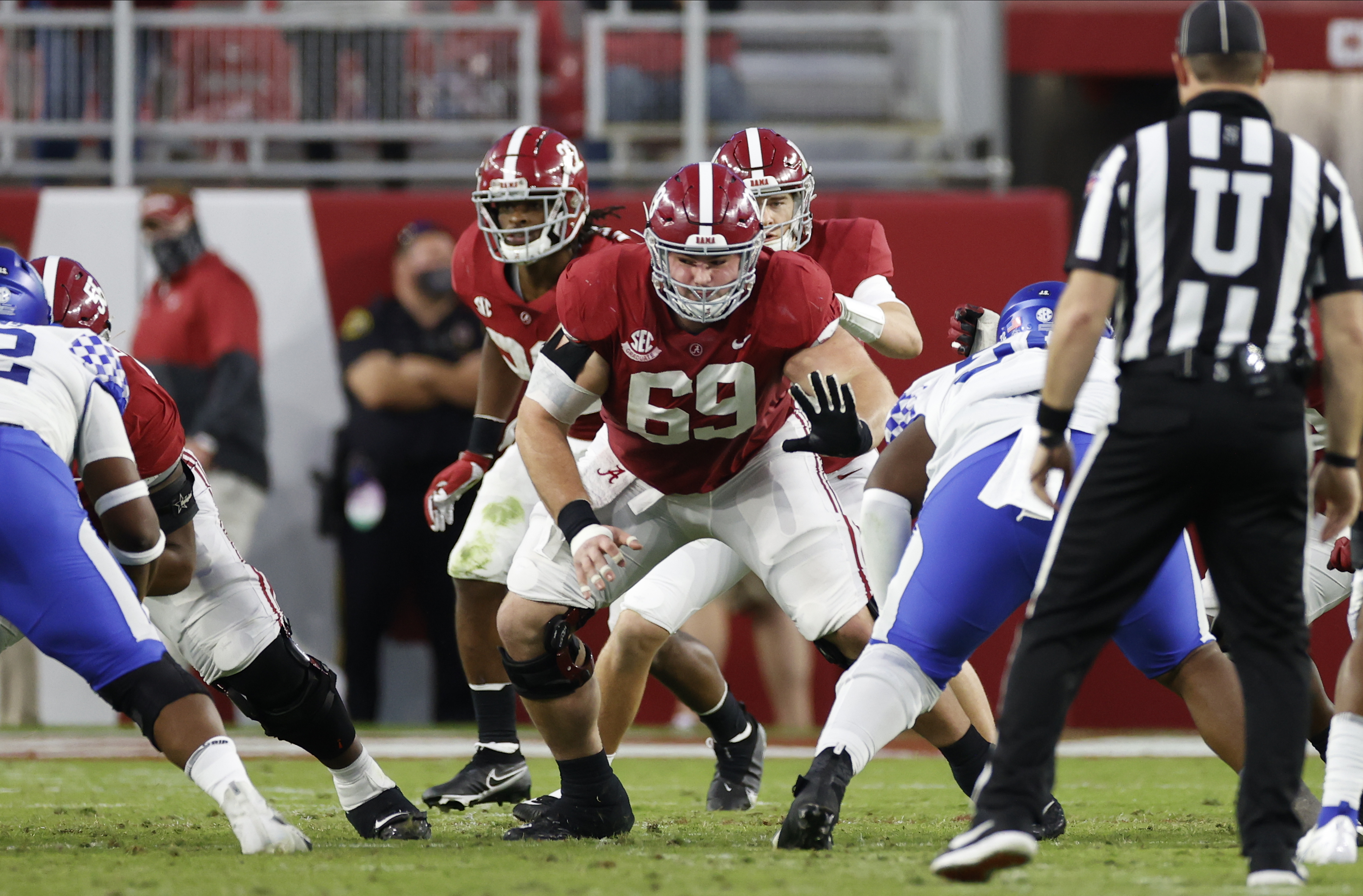 Philadelphia Eagles Pick Alabama Center Landon Dickerson