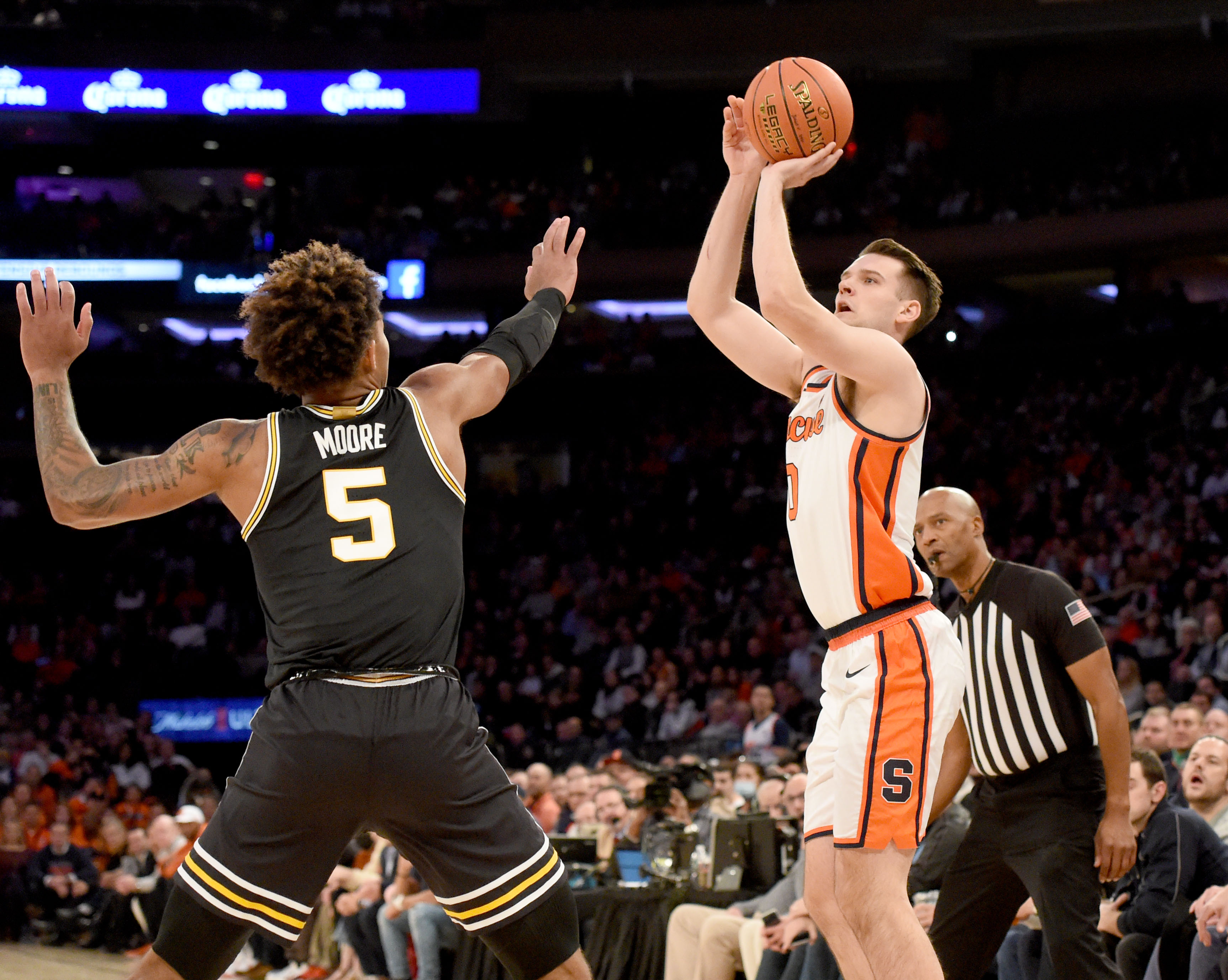 Buddy Boeheim re-signs with the Detroit Pistons after going undrafted in  the 2022 NBA Draft - BVM Sports