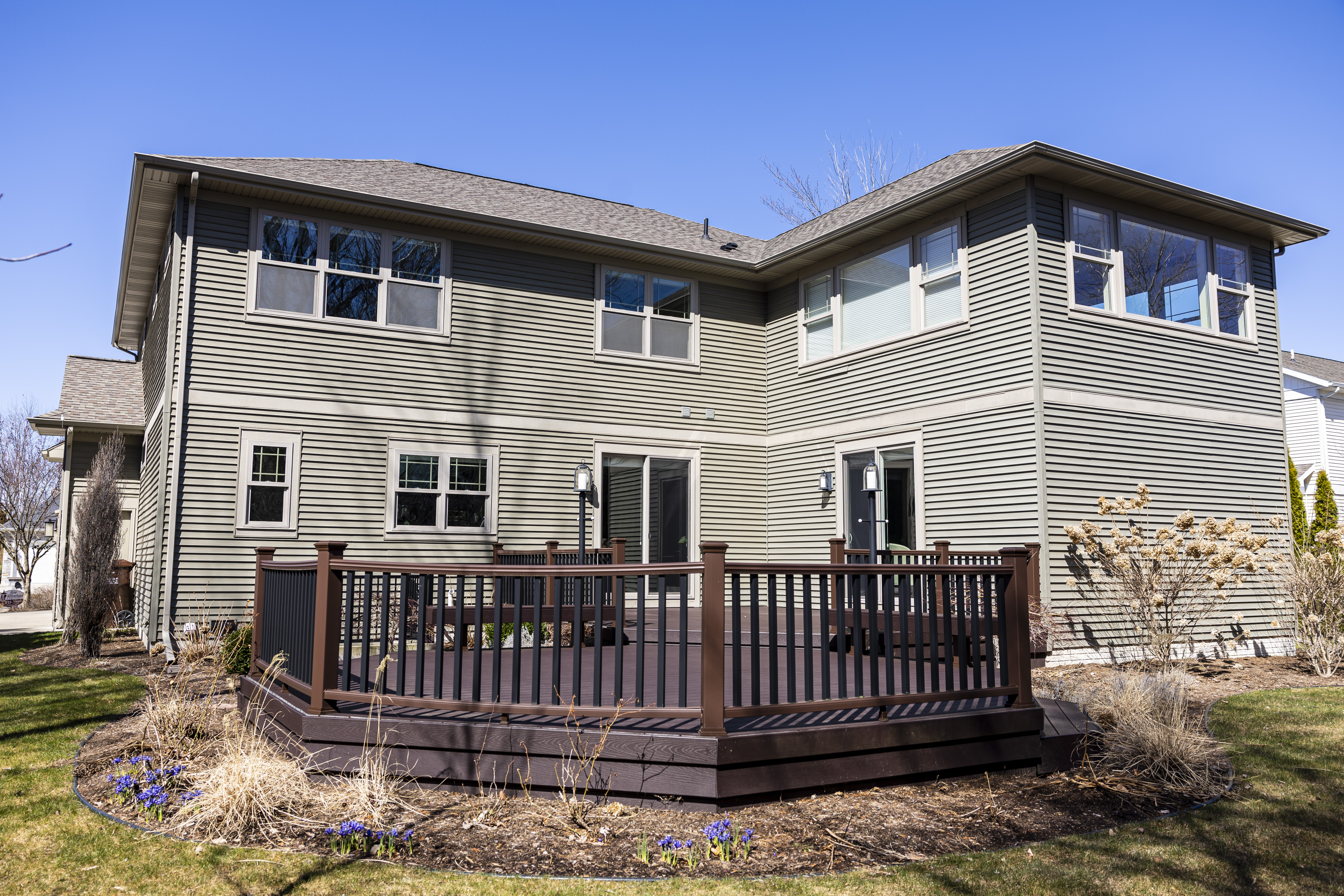 Log cabin Michigan mansion on market looks like something out of  'Yellowstone' 