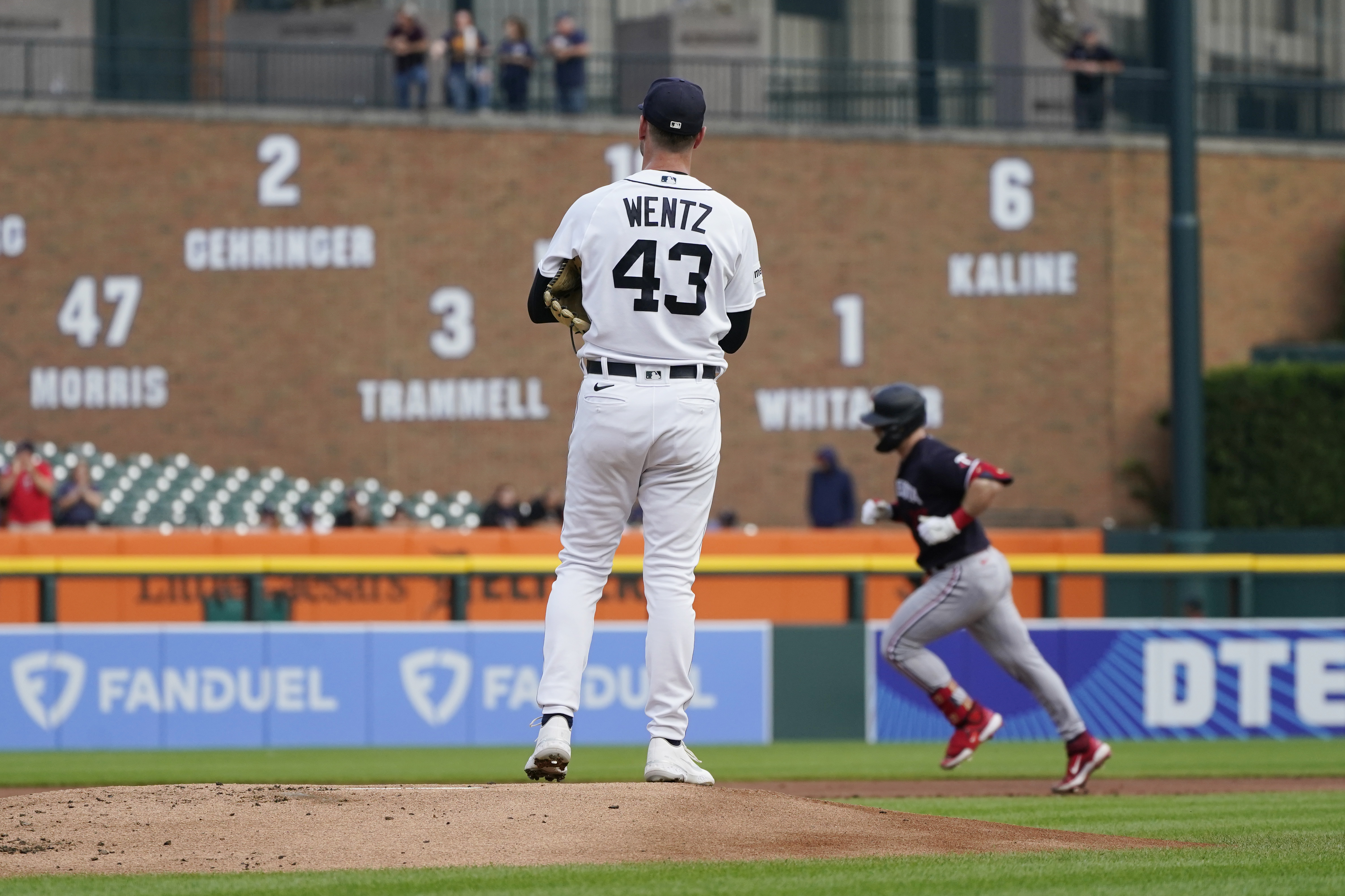 Someone at yesterday's Twins game showed up wearing a custom