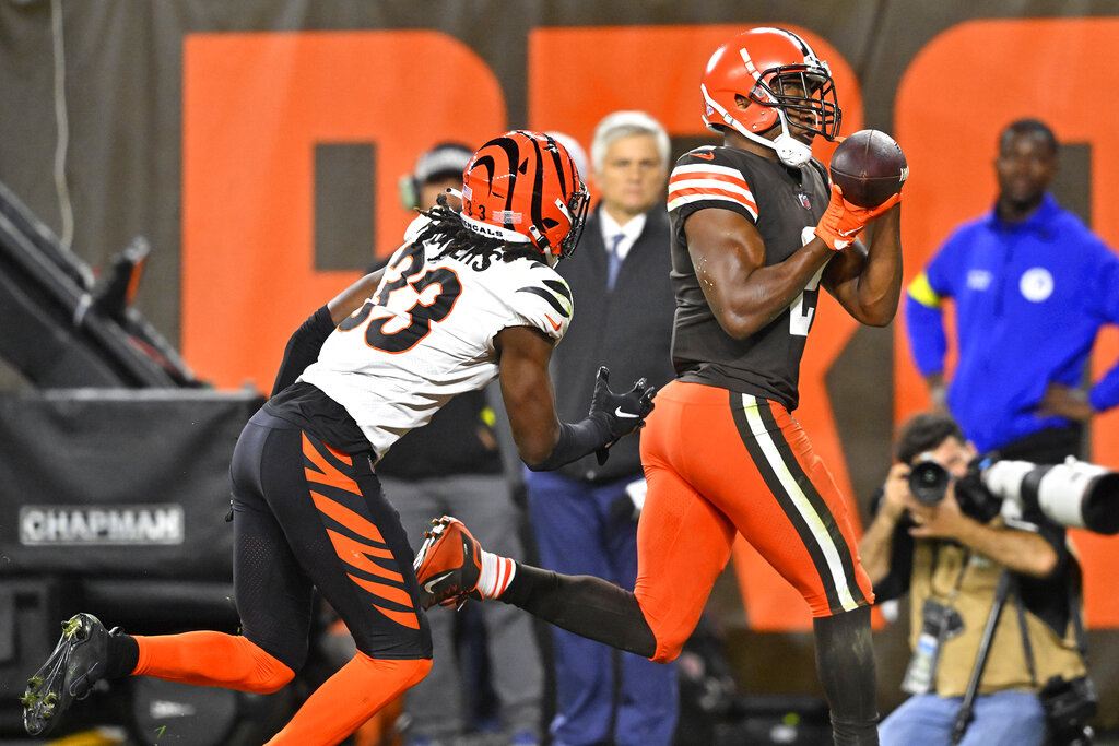Browns dominate Bengals in Week 1 - Axios Cleveland