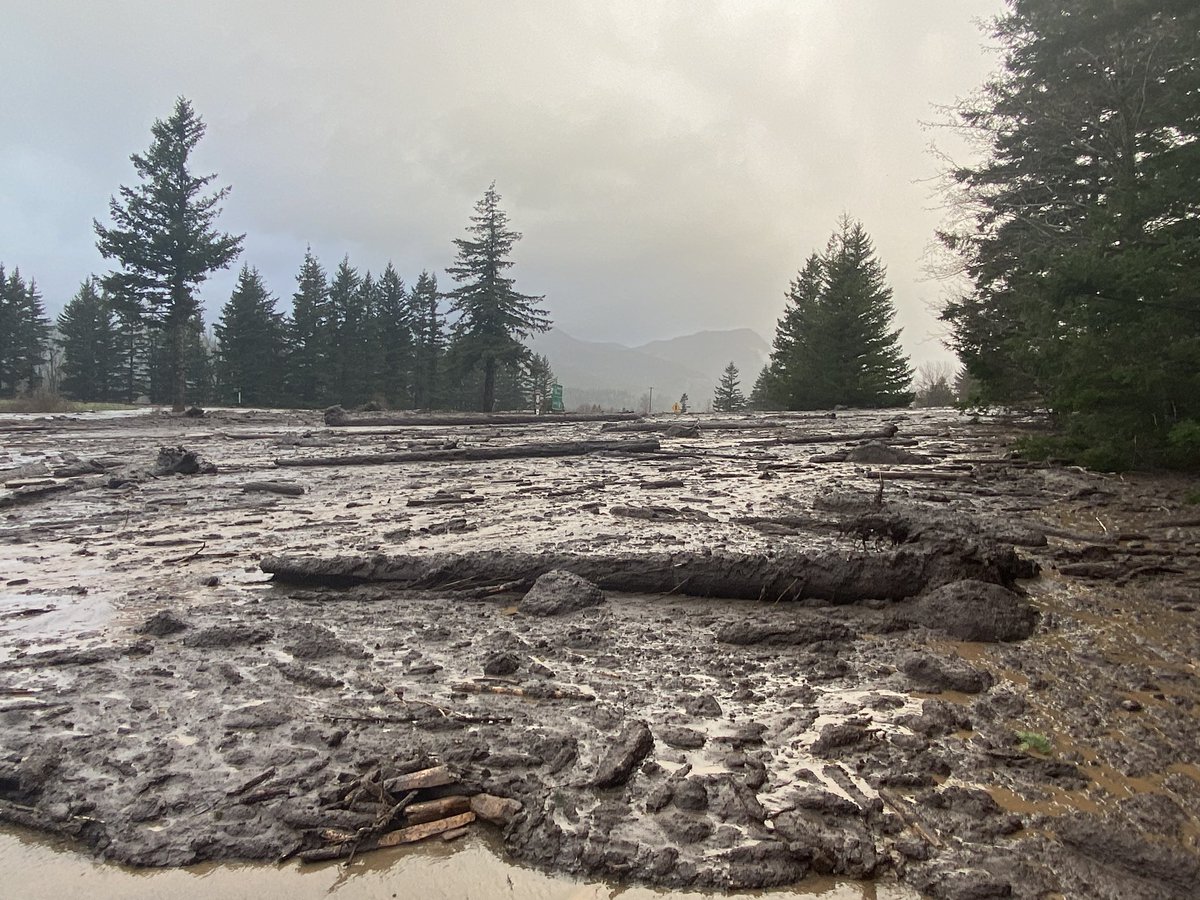 Landslides and flooding in Portland metro area, Columbia River