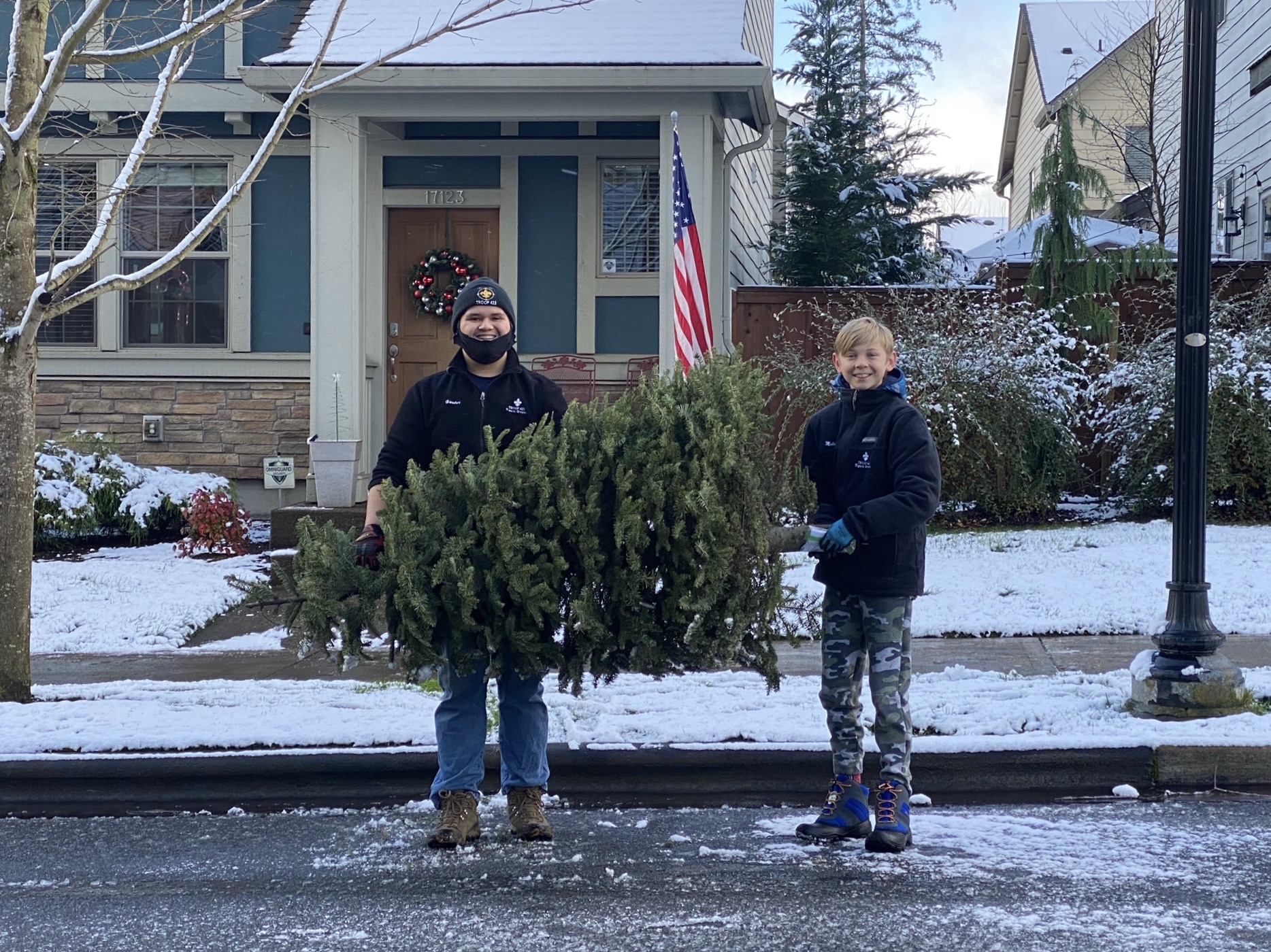 Recycle Christmas Tree Northwest Subrbs 2022 Smart, Easy Ways To Recycle Or Reuse Real Christmas Trees, Wreaths,  Greenery - Oregonlive.com