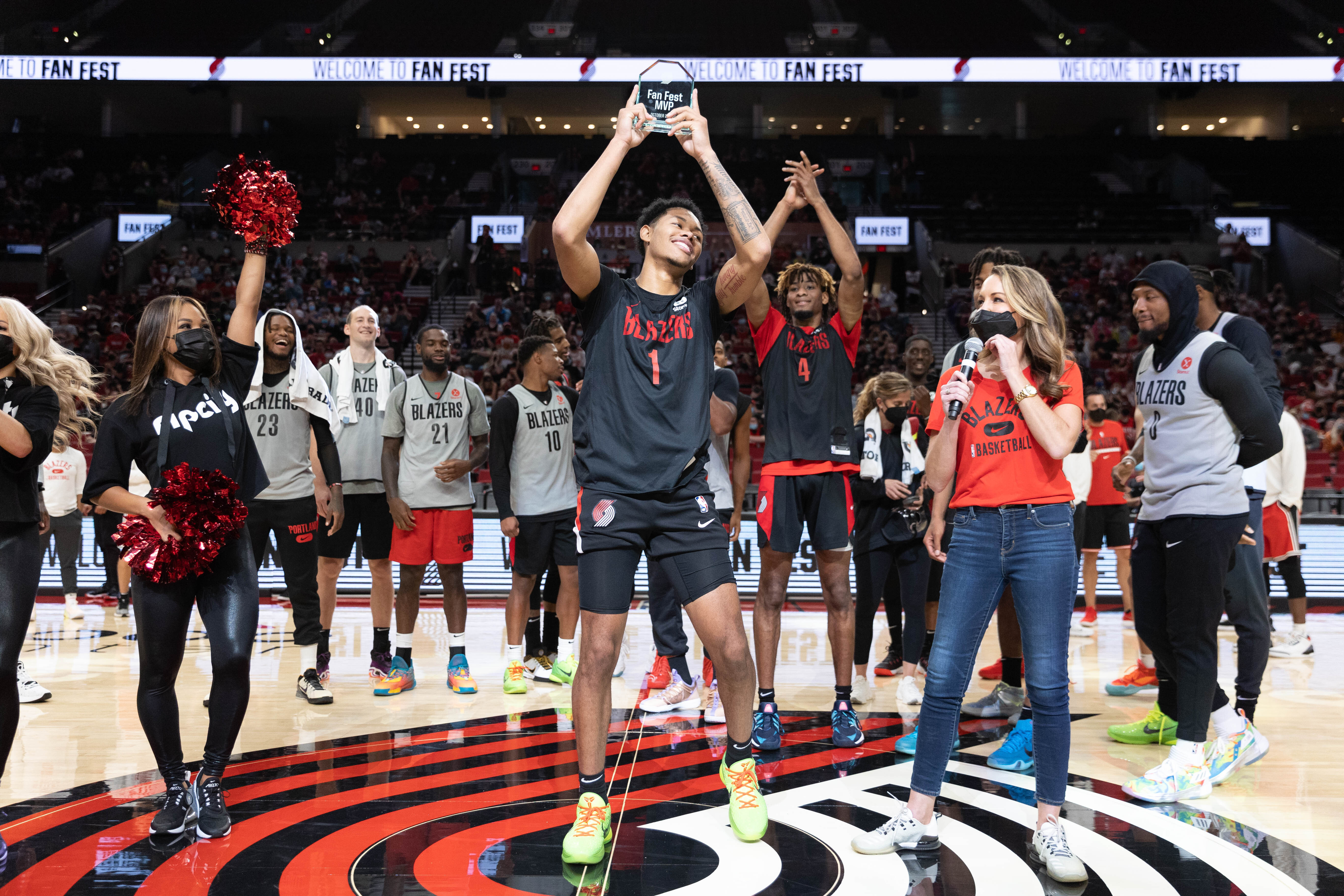 Trail Blazers to allow fans at Moda Center starting Friday versus Lakers -  OPB