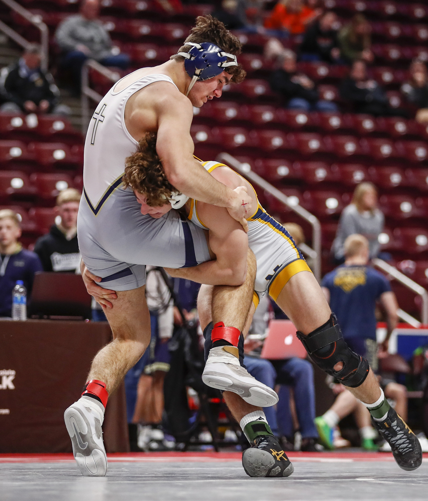 Notre Dame wrestling faces Bishop McDevitt in 2022 PIAA 2A ...