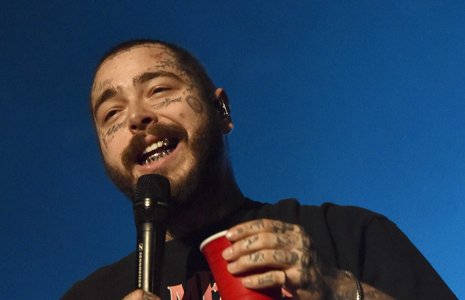 Syracuse native Post Malone debuts new drinking game; more: Buzz -  syracuse.com
