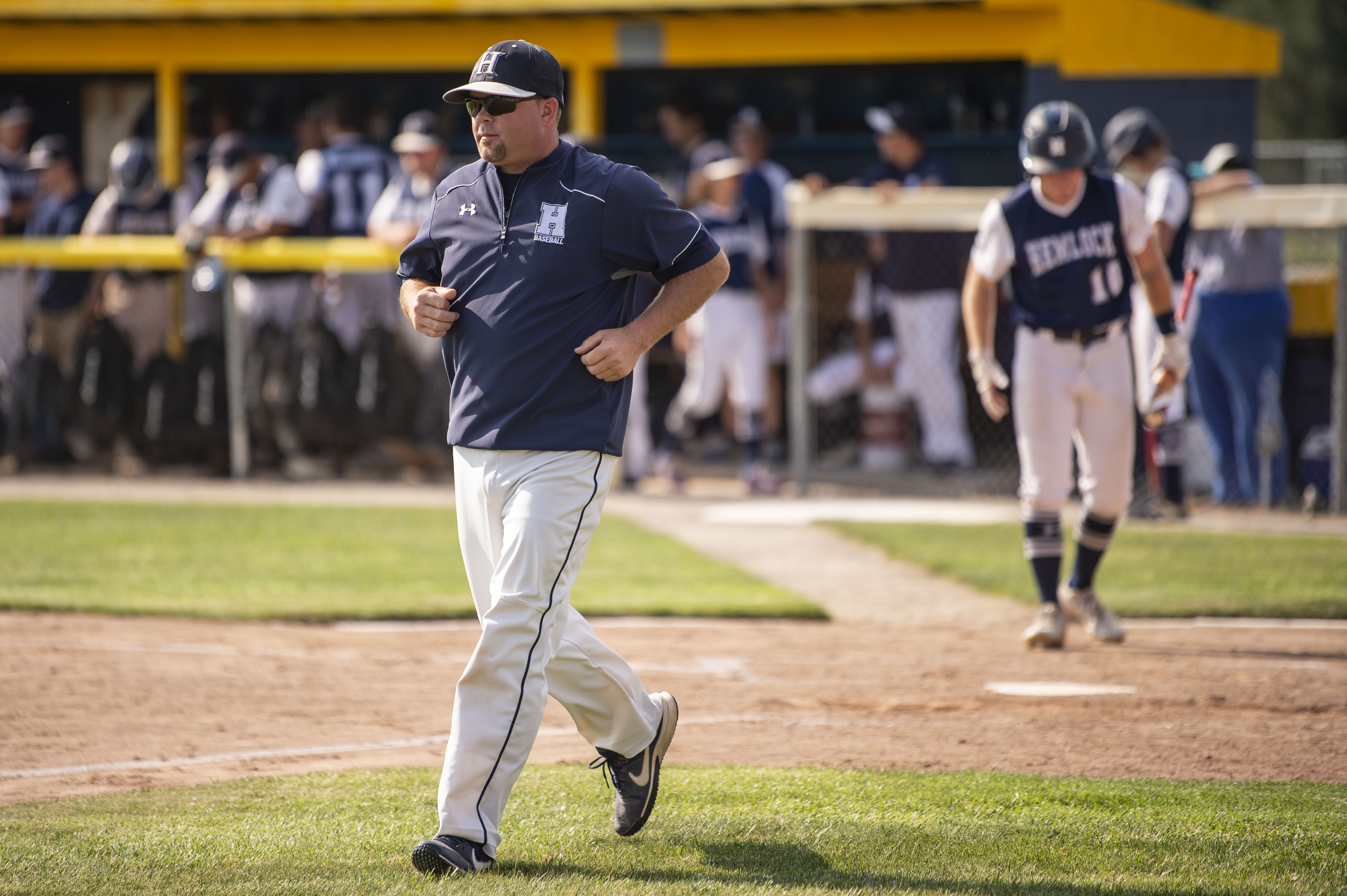 Hemlock baseball faces Laingsburg in Division 3 regional semifinal