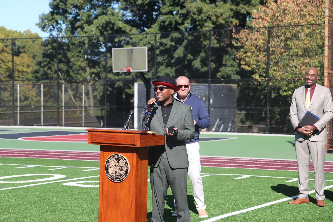 I.S. 61 unveils new $1.1M track and field - silive.com