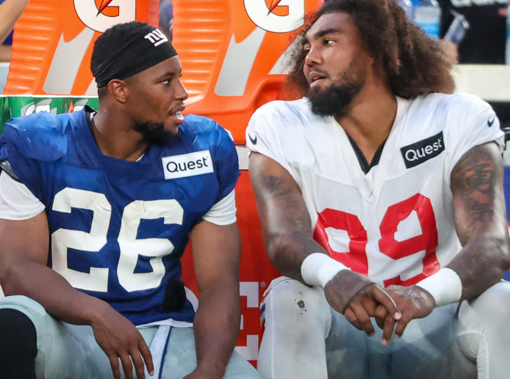 New York Giants defensive end Leonard Williams (99) reacts during