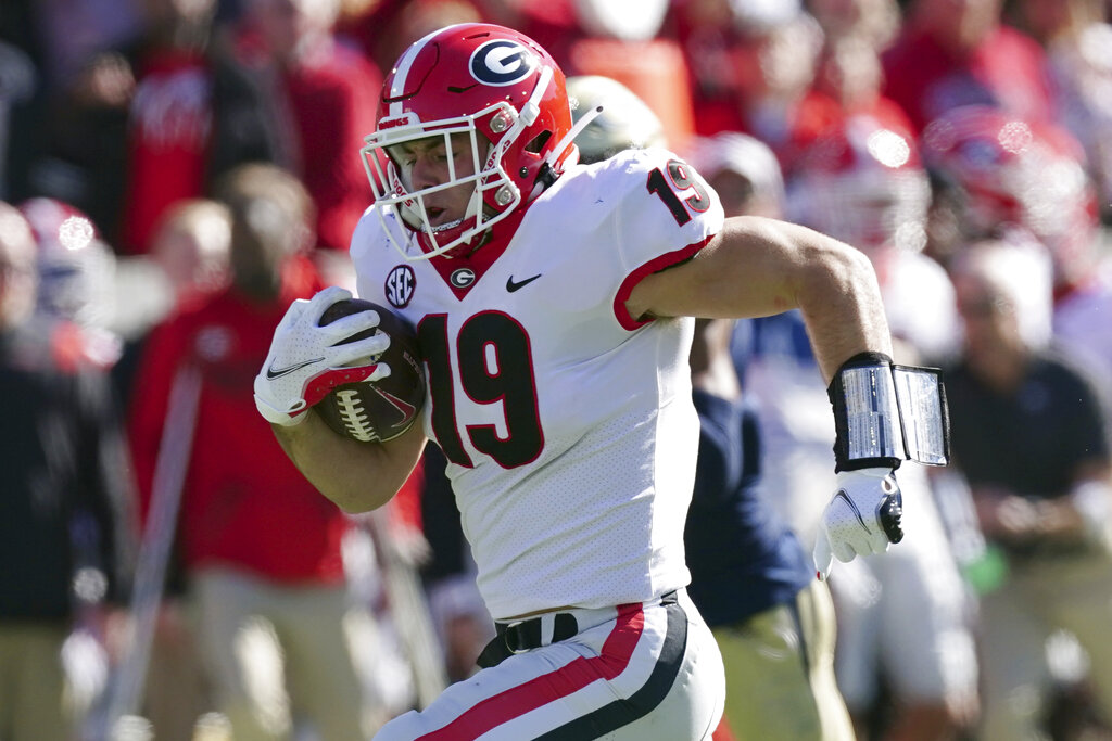 Brock Bowers is Already the Best Tight End in History for Georgia