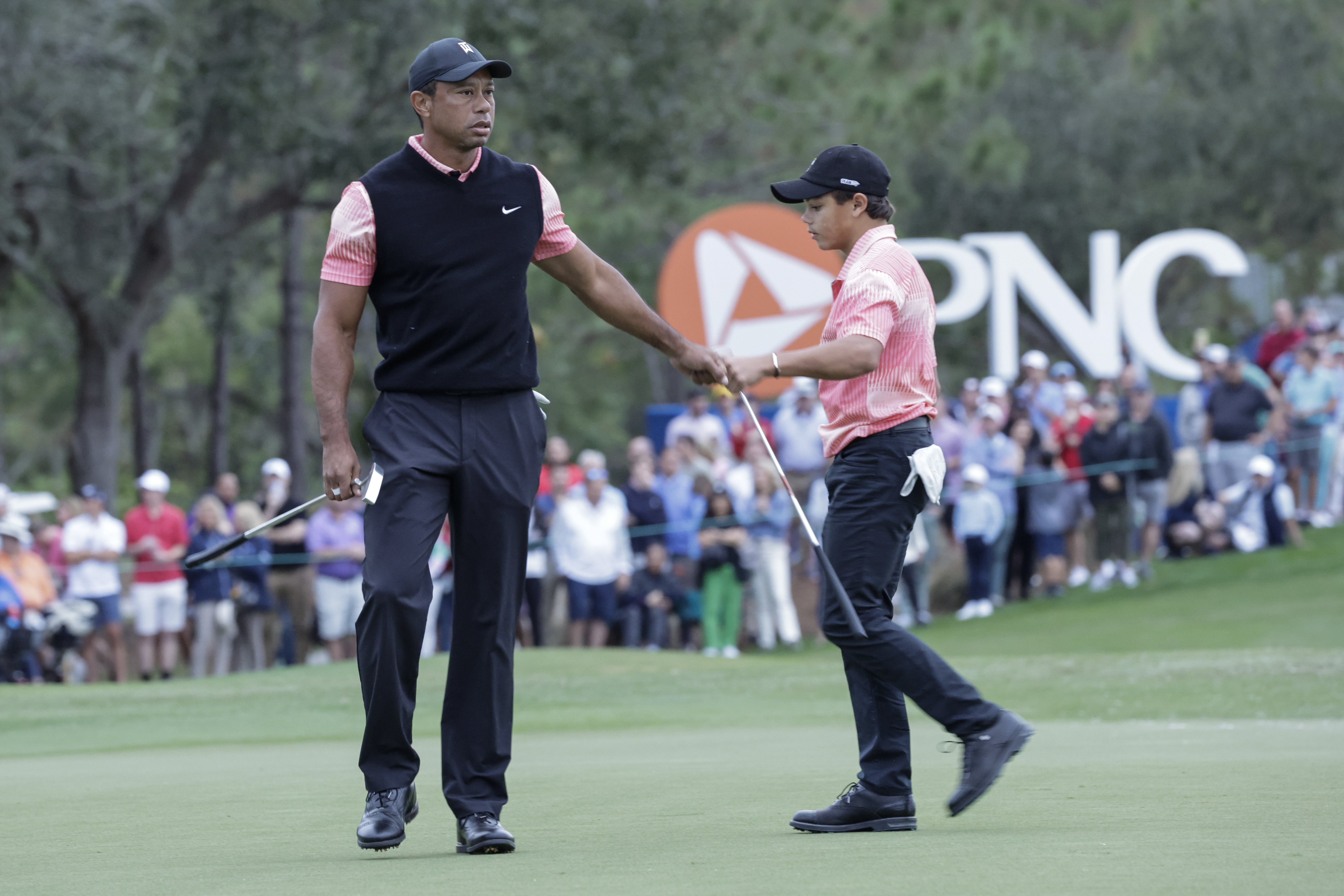Tiger Woods cut line: Will Tiger Woods make the cut at the 2023 Masters?  Hole-by-hole live coverage - DraftKings Network