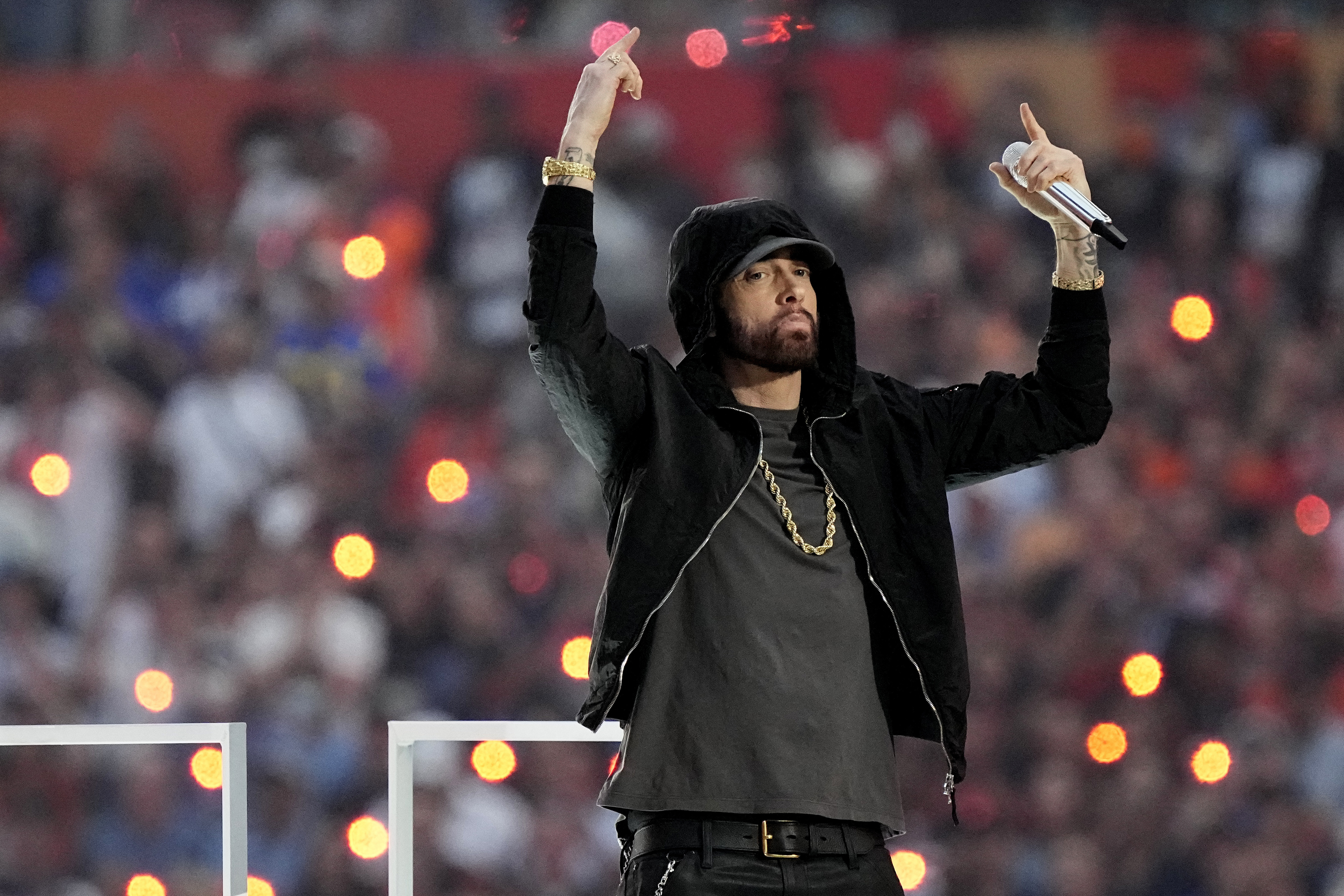 Super Bowl 2022: Eminem kneels during Pepsi halftime show despite