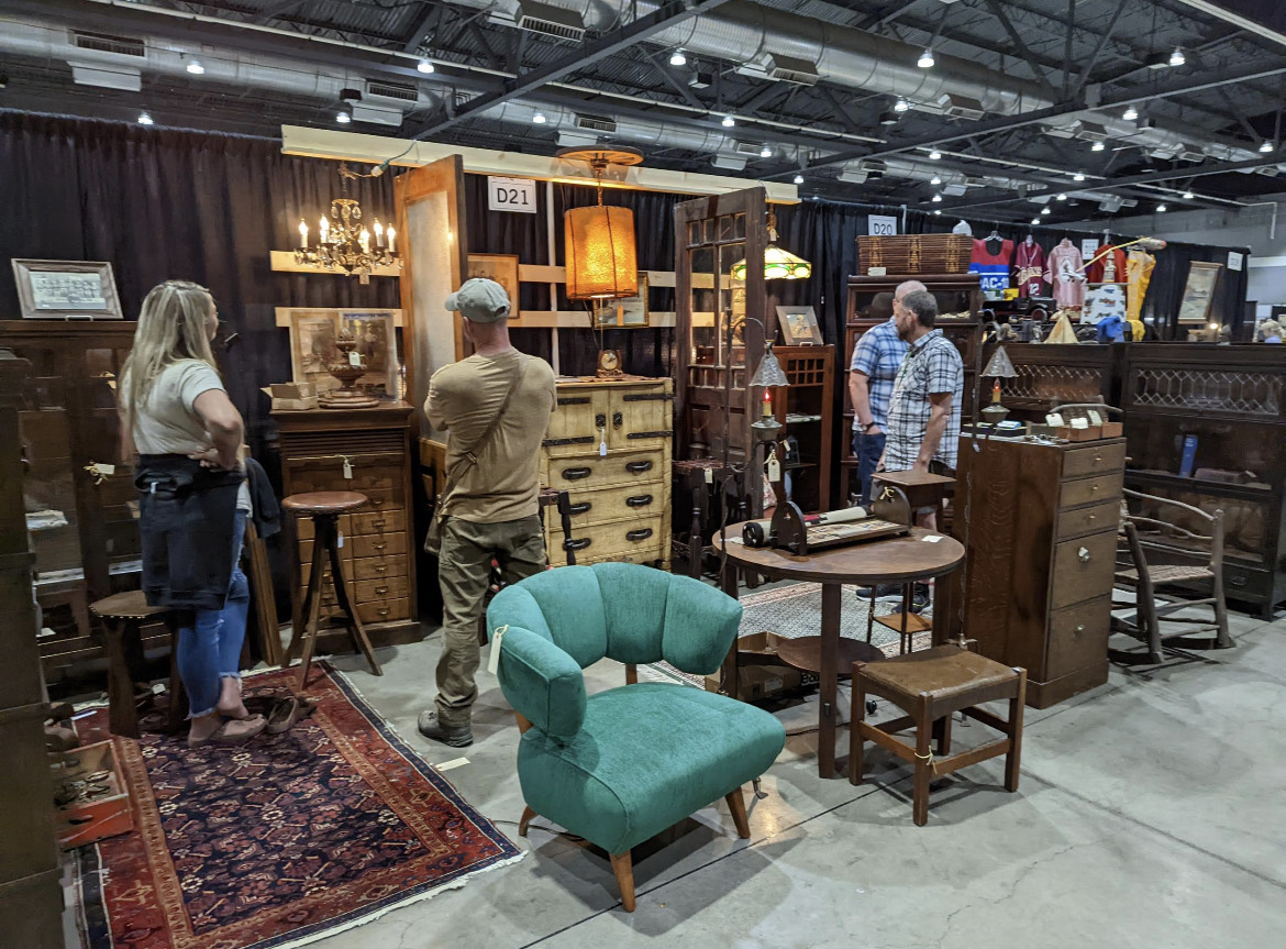 Rose City Vintage Market