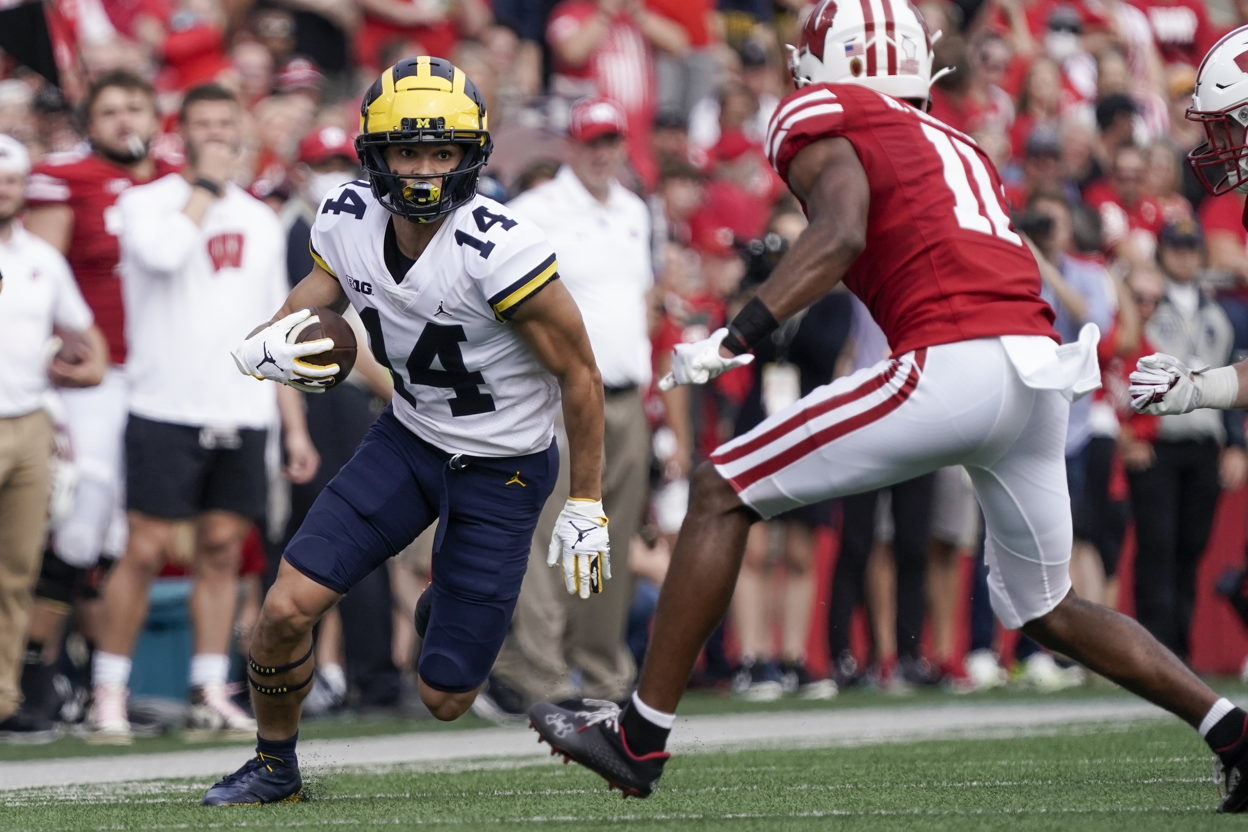 Michigan football WR Roman Wilson switches to No. 1 jersey