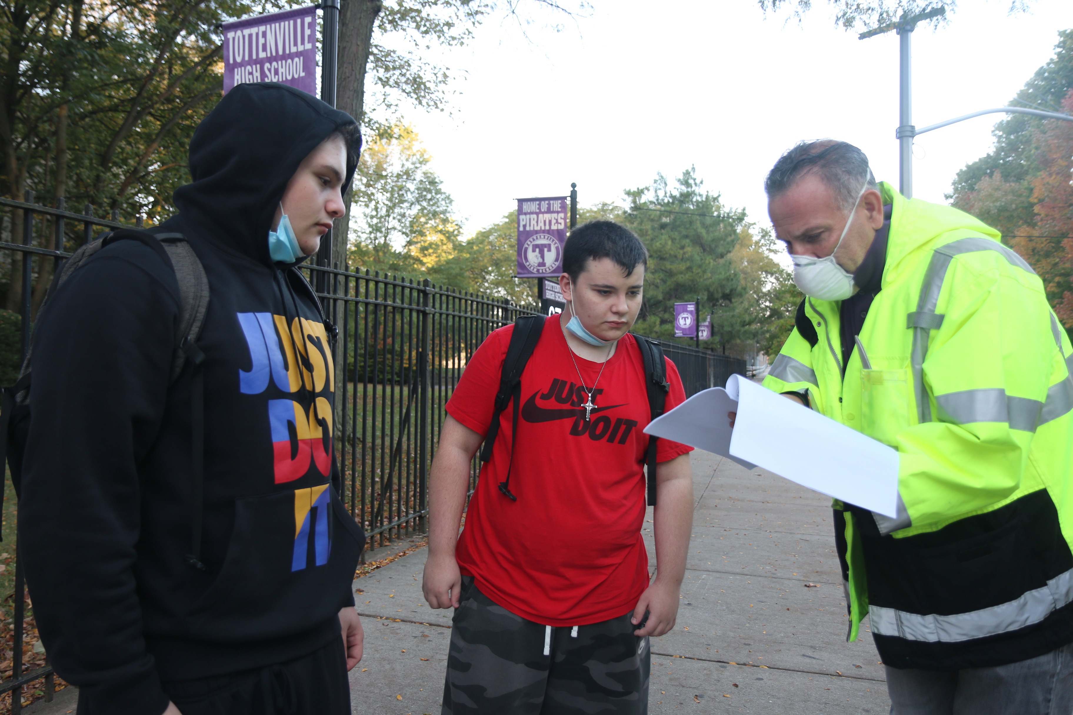 Back to school in NYC: Middle and high schools reopen for in-person ...
