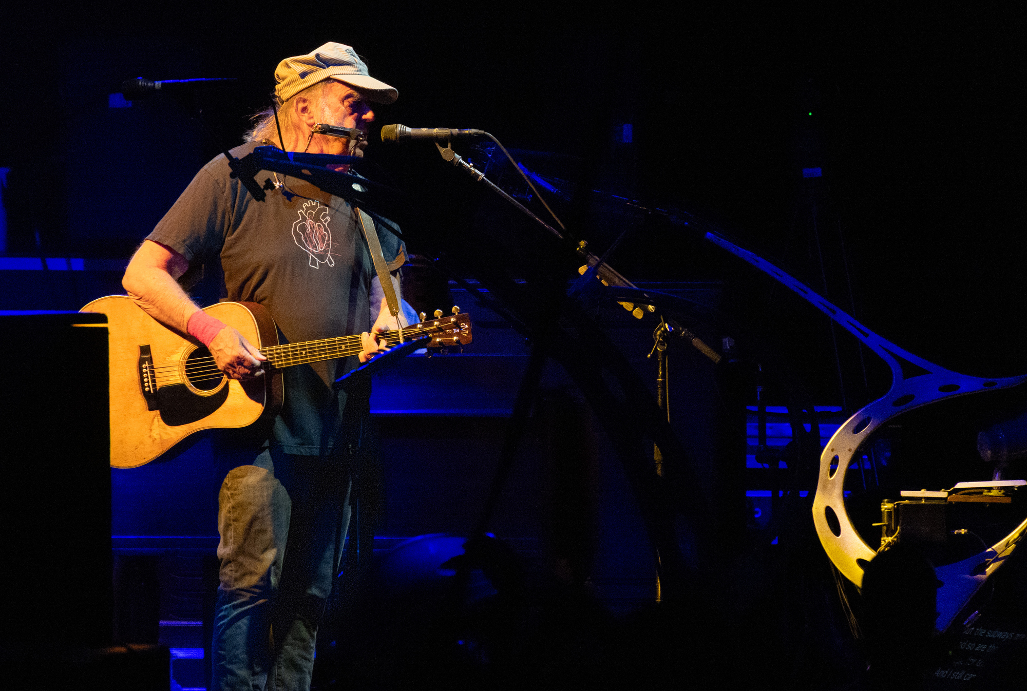 Neil Young and the Chrome Hearts at Blossom - cleveland.com