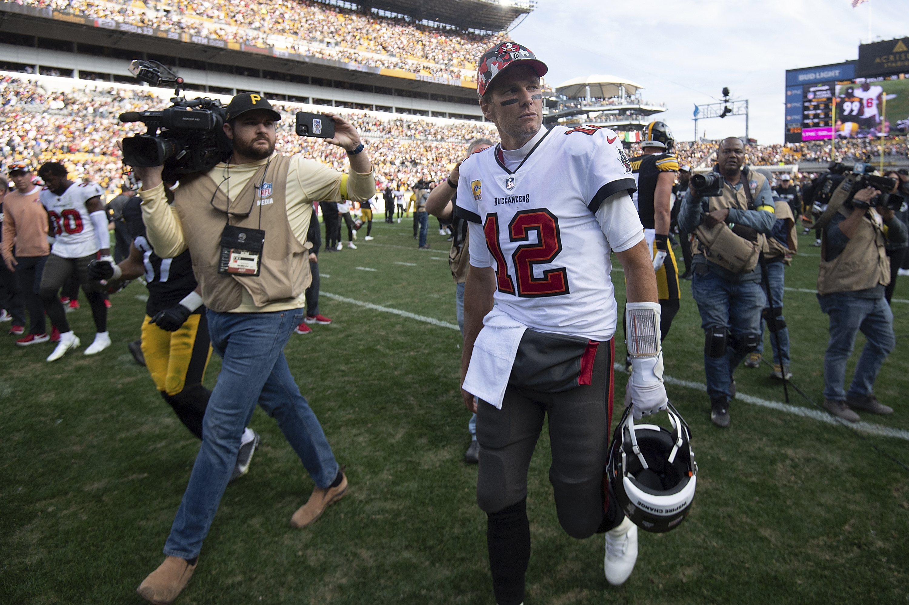 At 3-3 Brady, Buccaneers Searching For Answers After Loss At Pittsburgh -  Bucs Report
