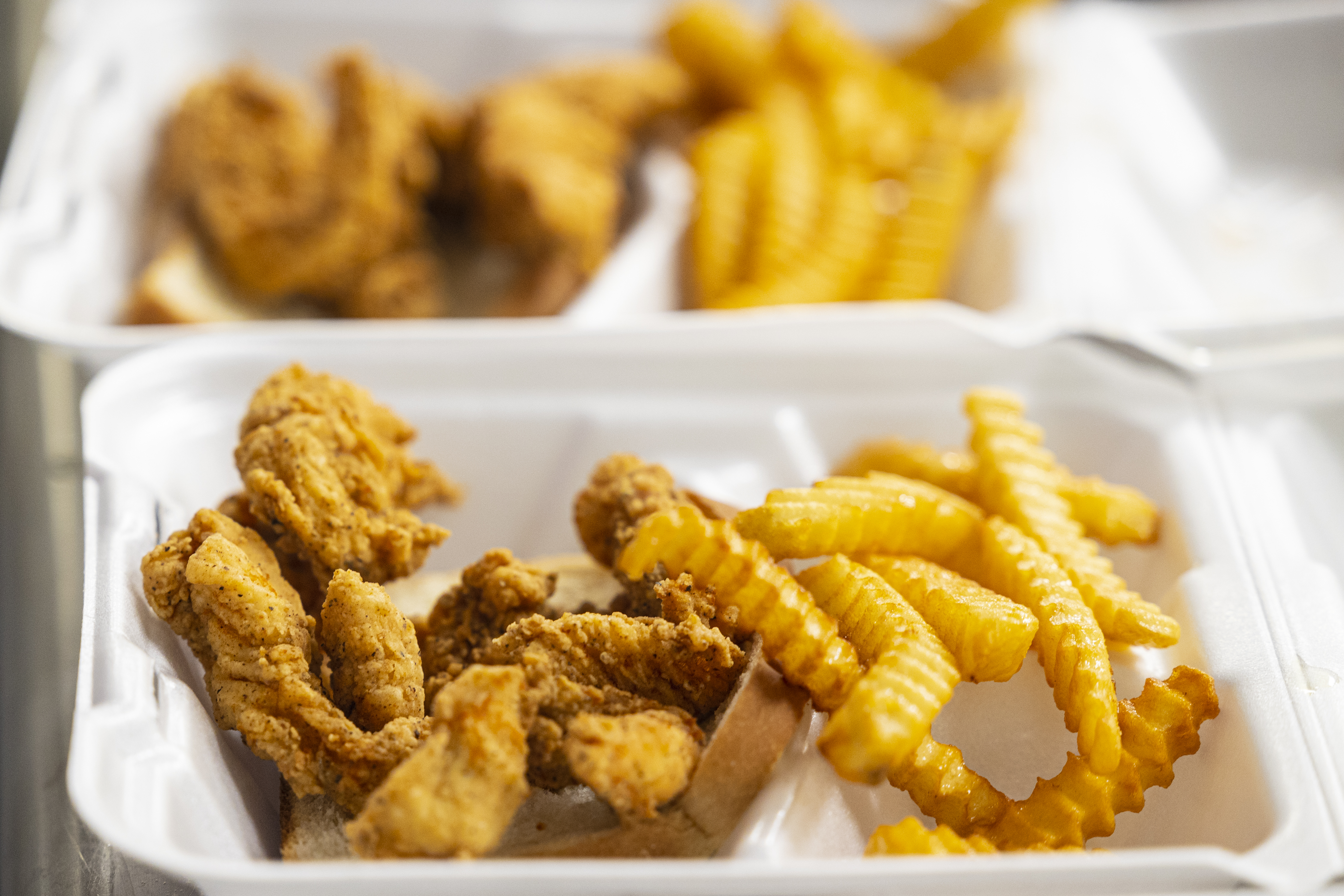 Slap N Chicken opens in Kalamazoo - mlive.com