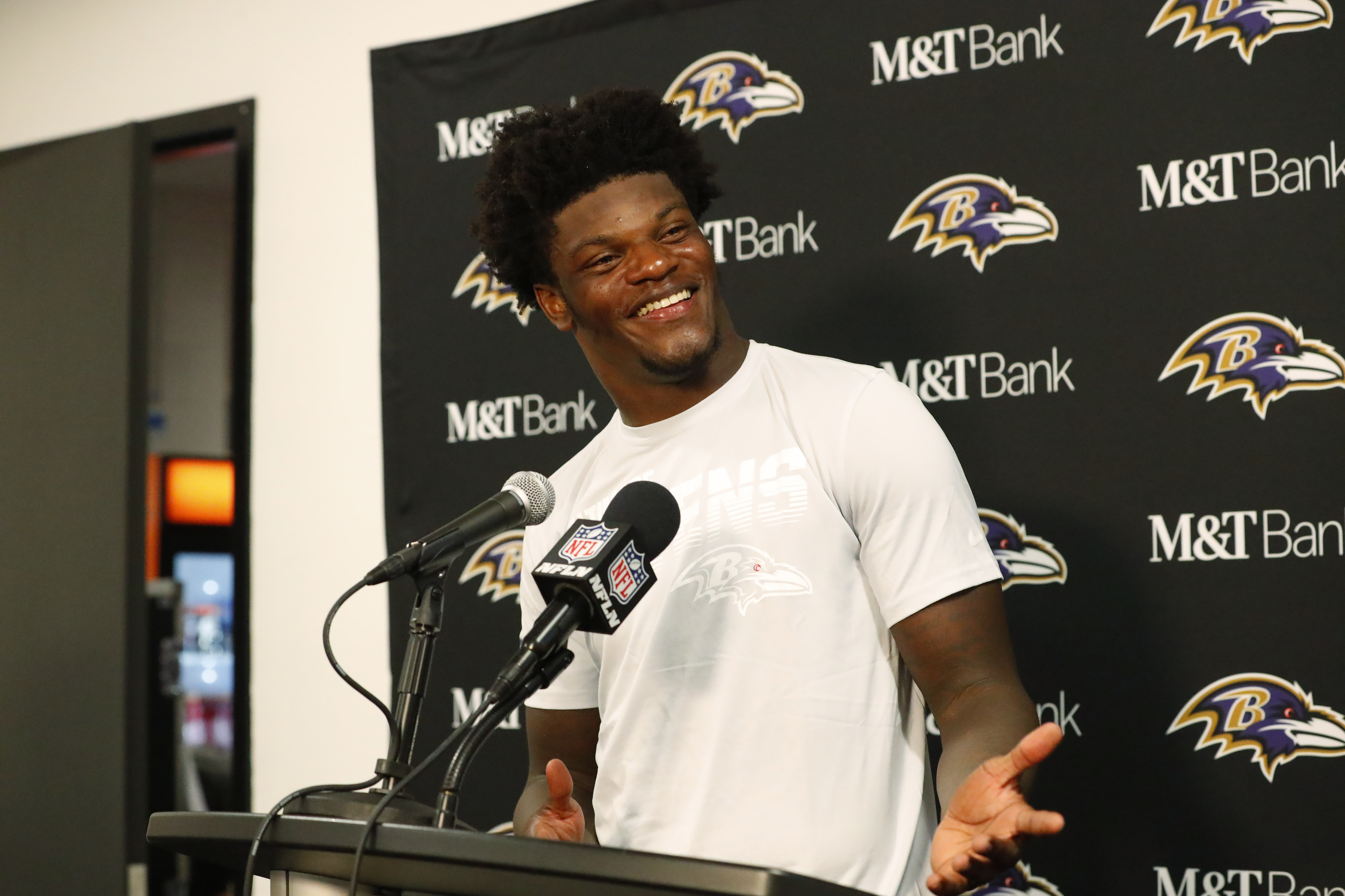 Not bad for a running back': Ravens' Lamar Jackson sends message to  critics, preps for more scrutiny - pennlive.com