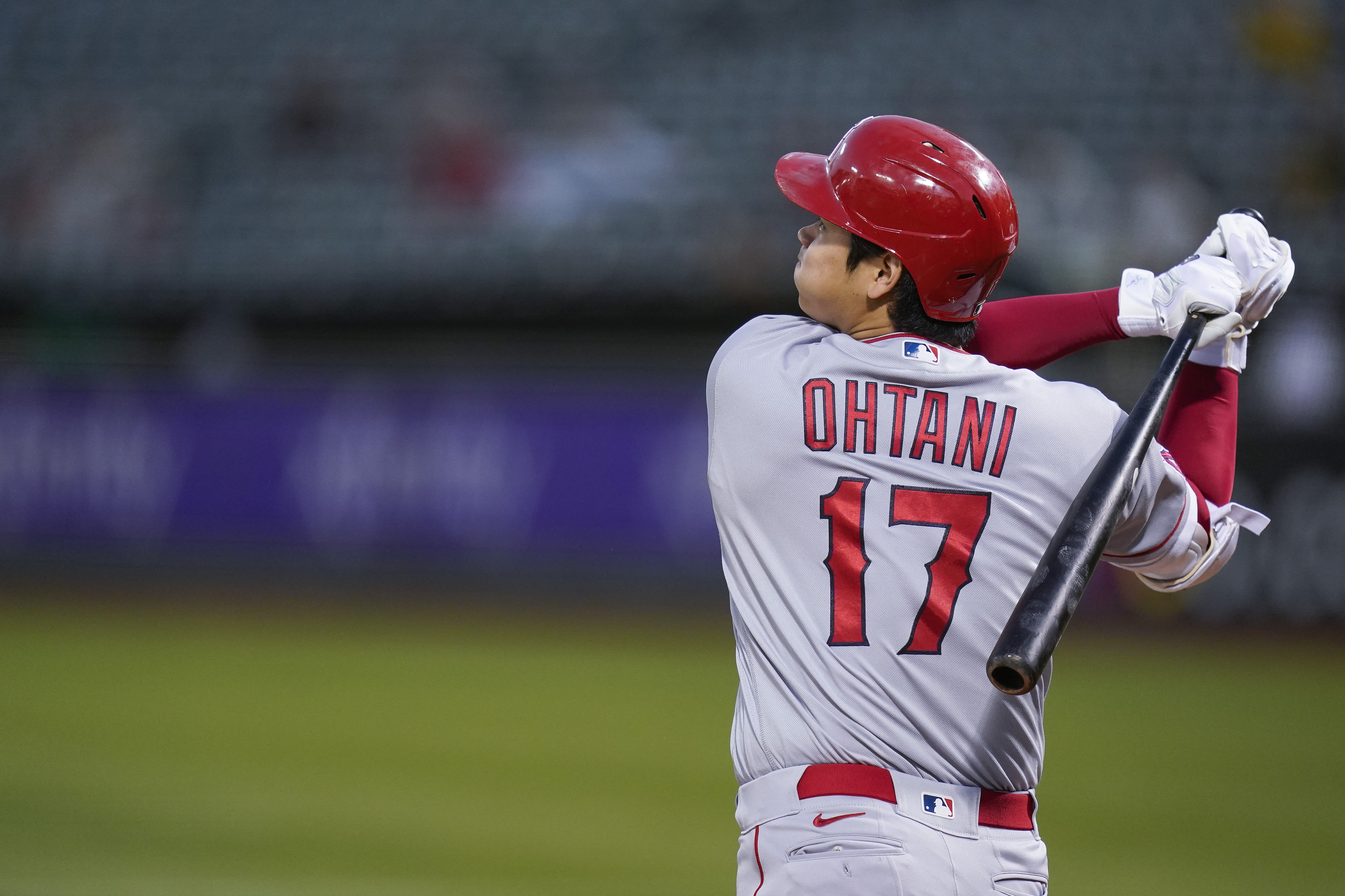Angels star Shohei Ohtani finishes with the best-selling jersey in MLB this  season - CBS Los Angeles