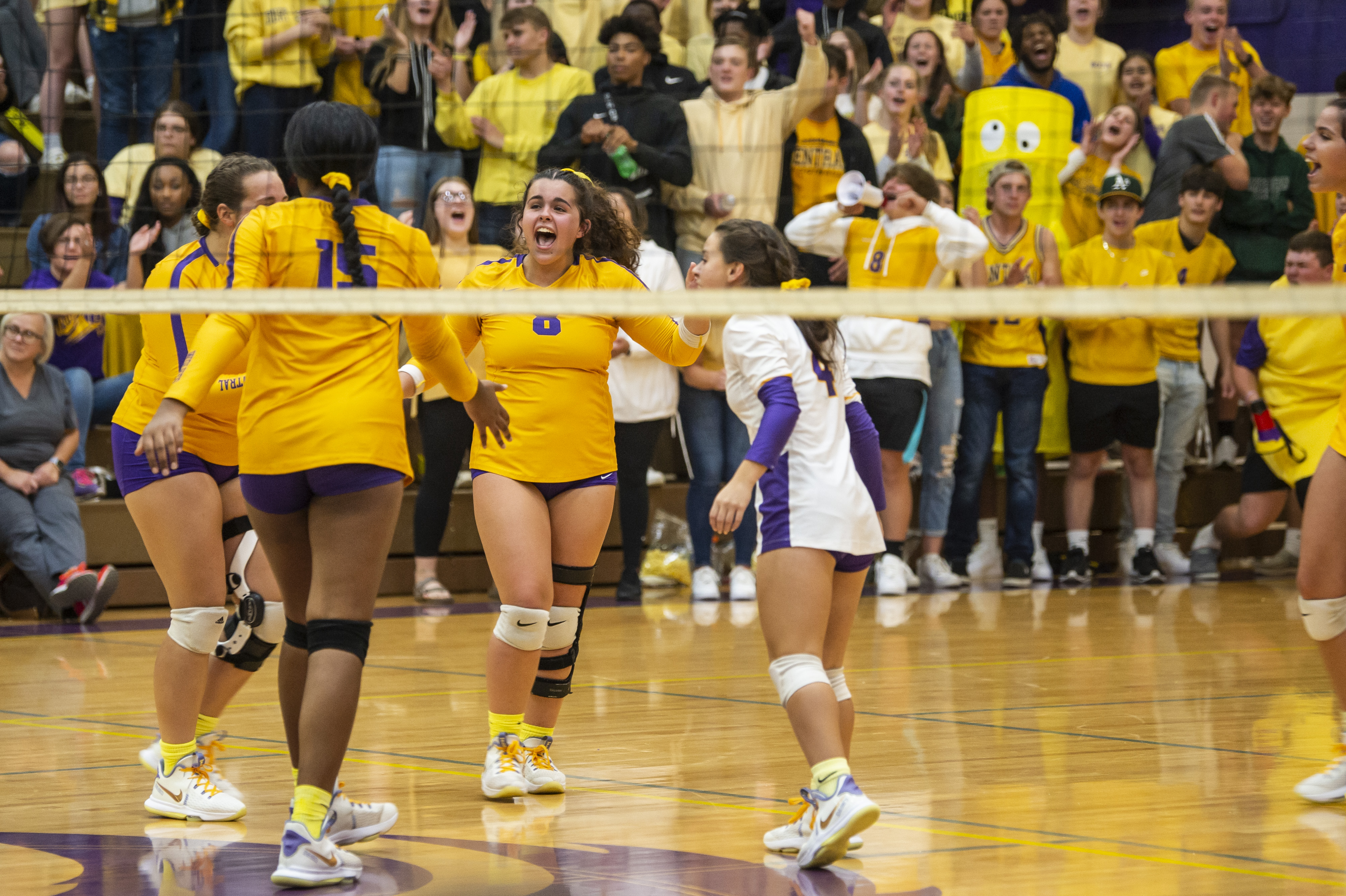 Bay City Central volleyball defeats Bay City Western - mlive.com
