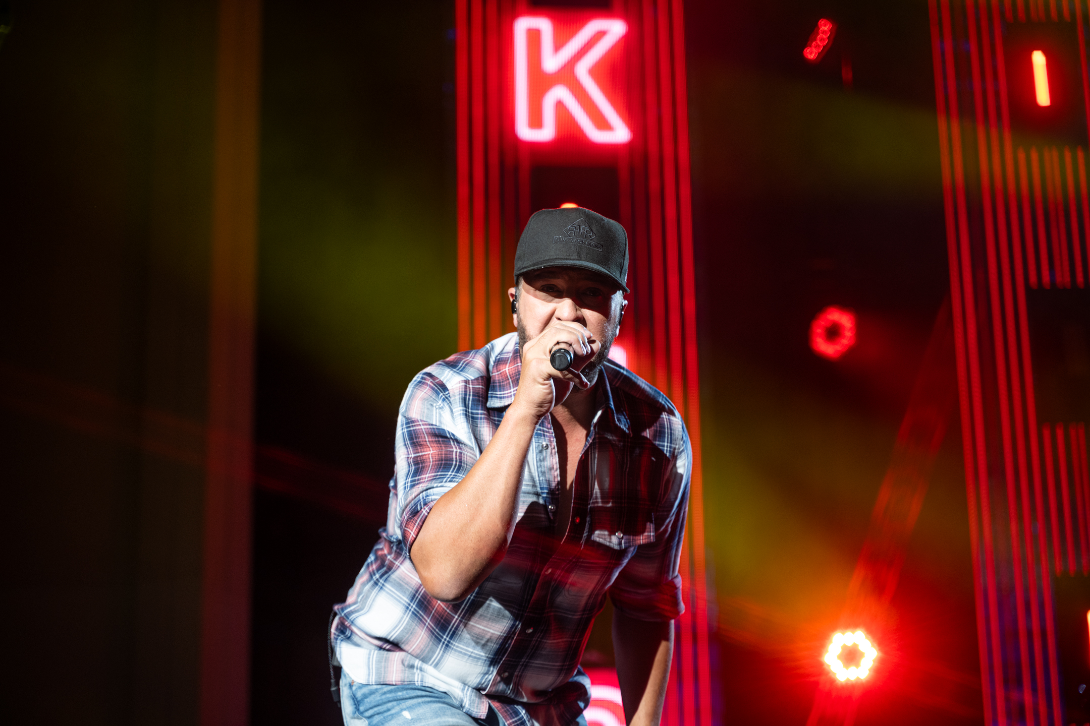 Luke Bryan at PNC Bank Arts Center