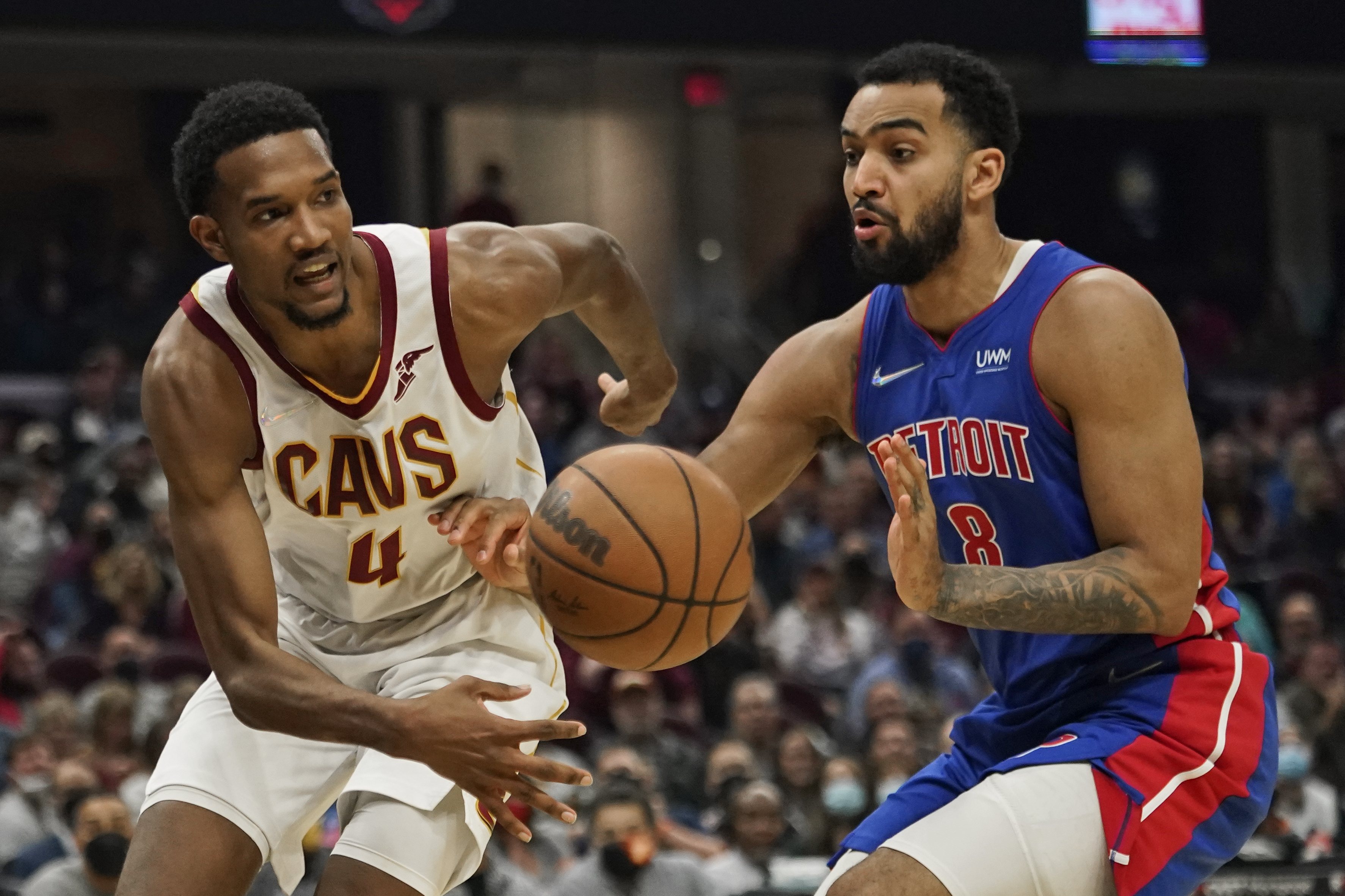 Cleveland Cavaliers having rookie Evan Mobley emulate some of the