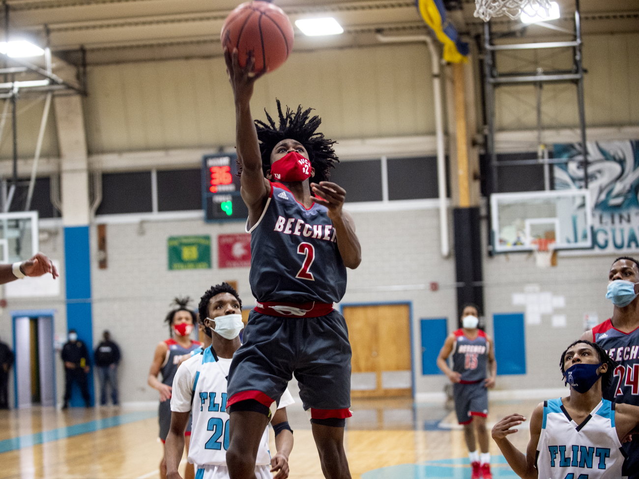 Beecher boys basketball defeats Flint 69-39 - mlive.com