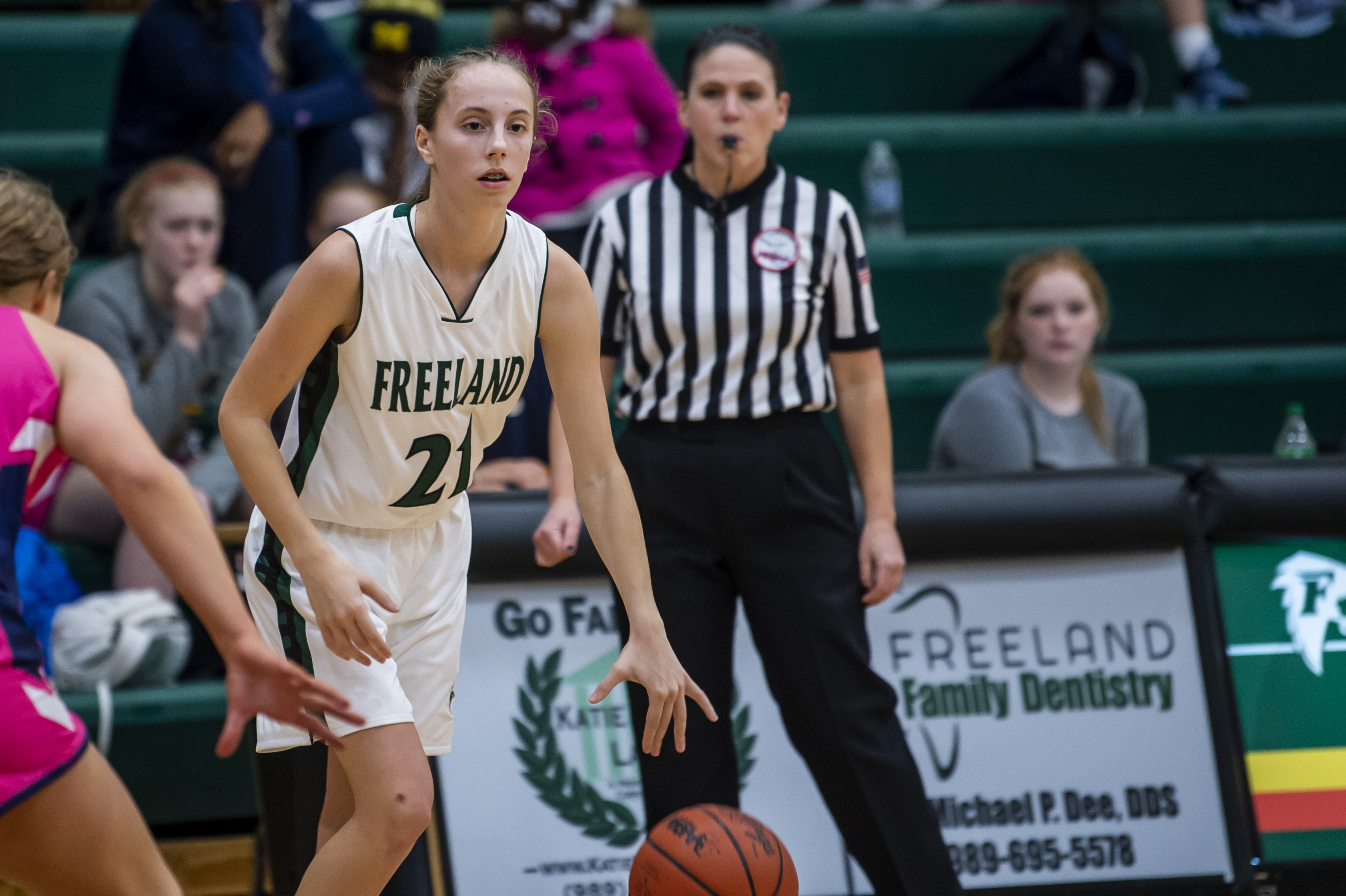 Freeland girls basketball hosts Chelsea - mlive.com