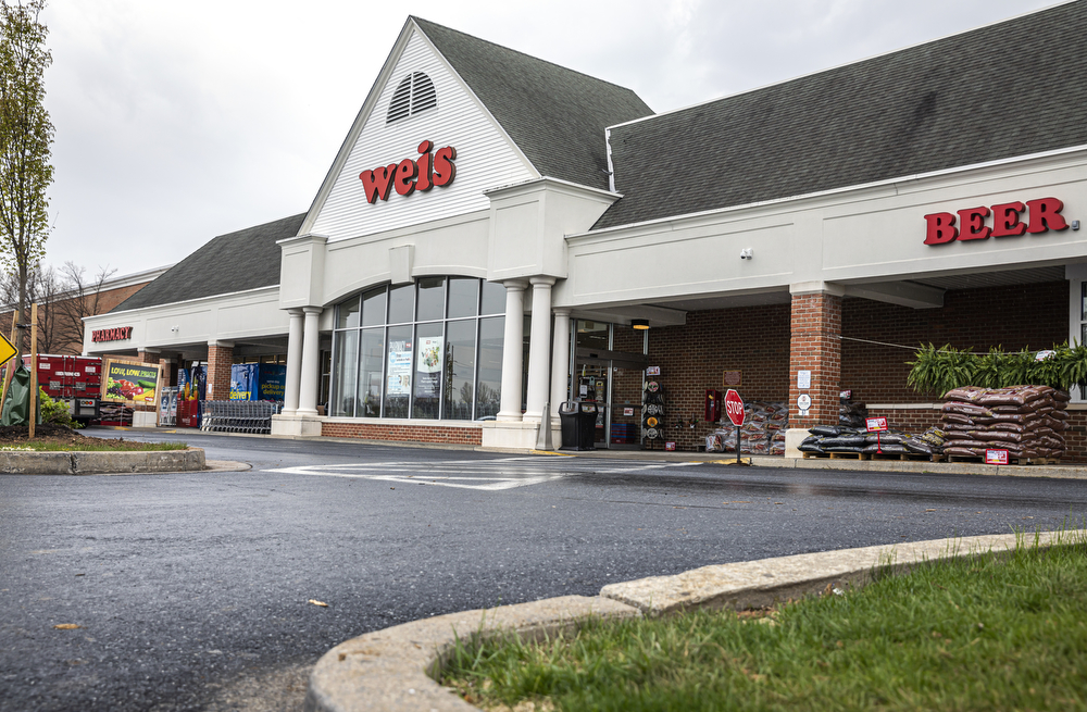 11,000 containers of Weis ice cream recalled due to metal contamination