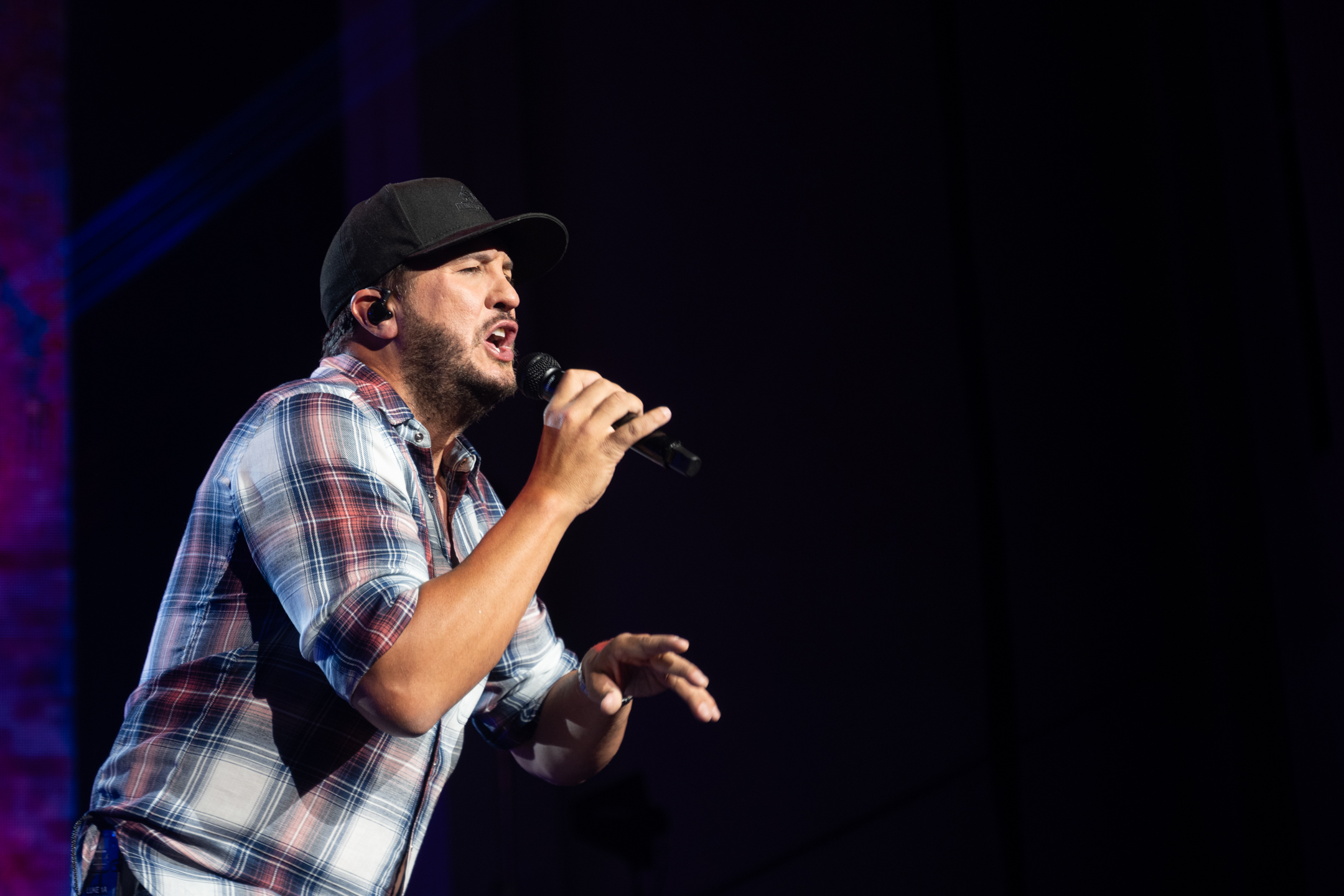 Luke Bryan at PNC Bank Arts Center