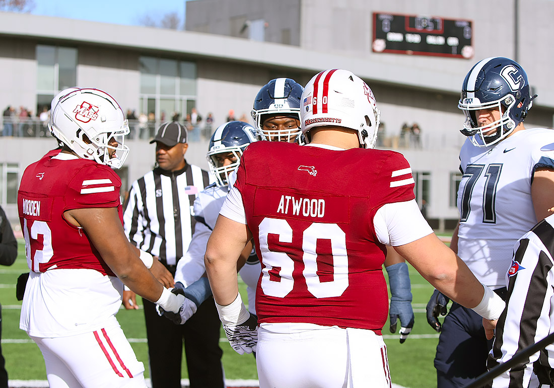 Umass Football Vs Conn 112523