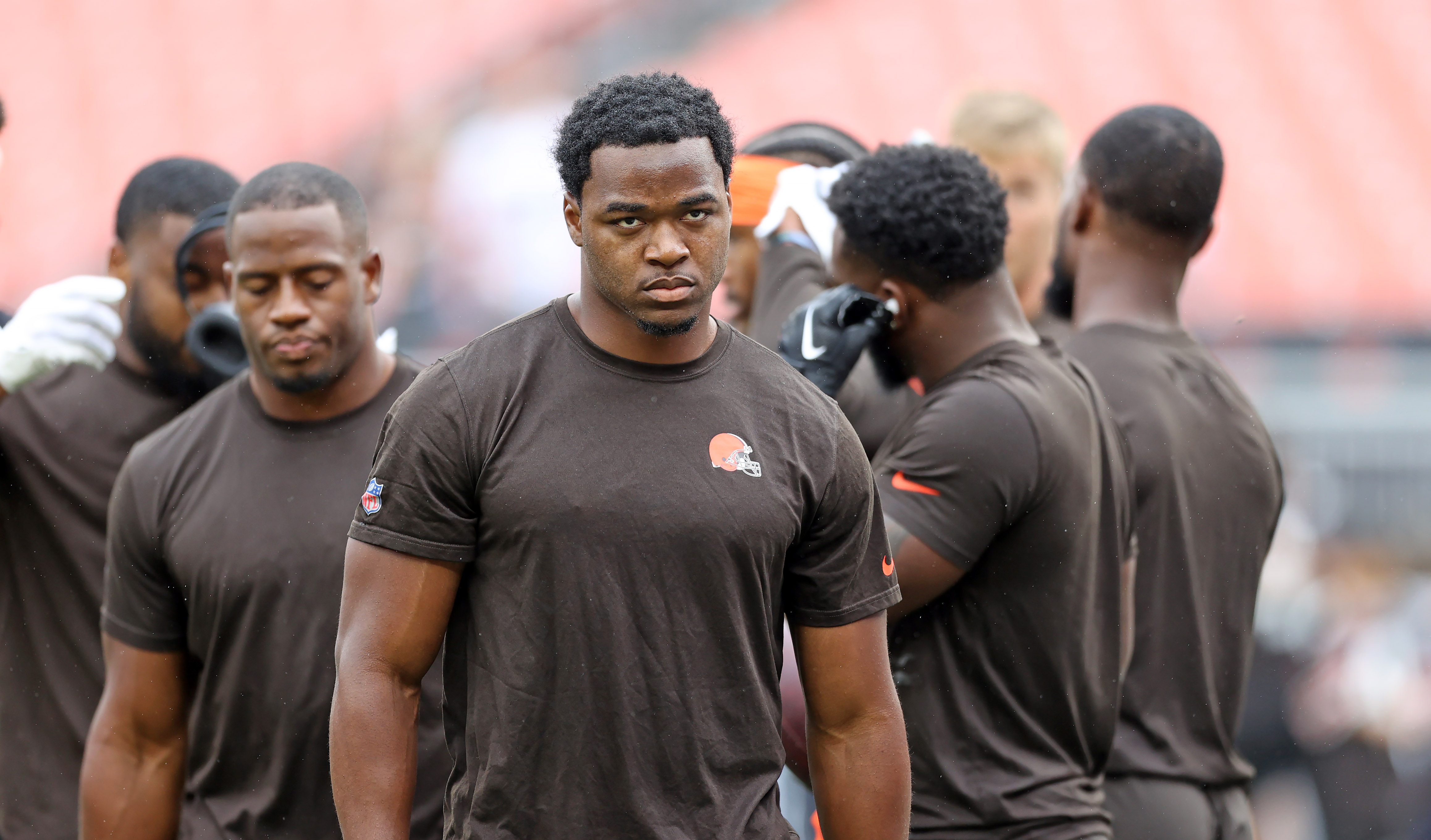 Browns WR Amari Cooper leaves practice with groin injury