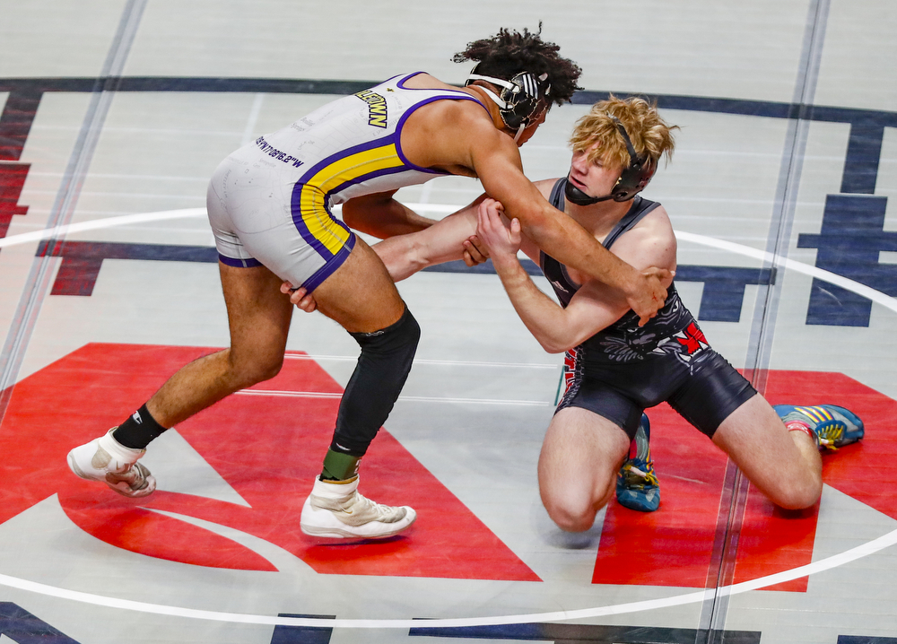 Saucon Valley wrestling faces Boiling Springs in 2022 PIAA 2A ...