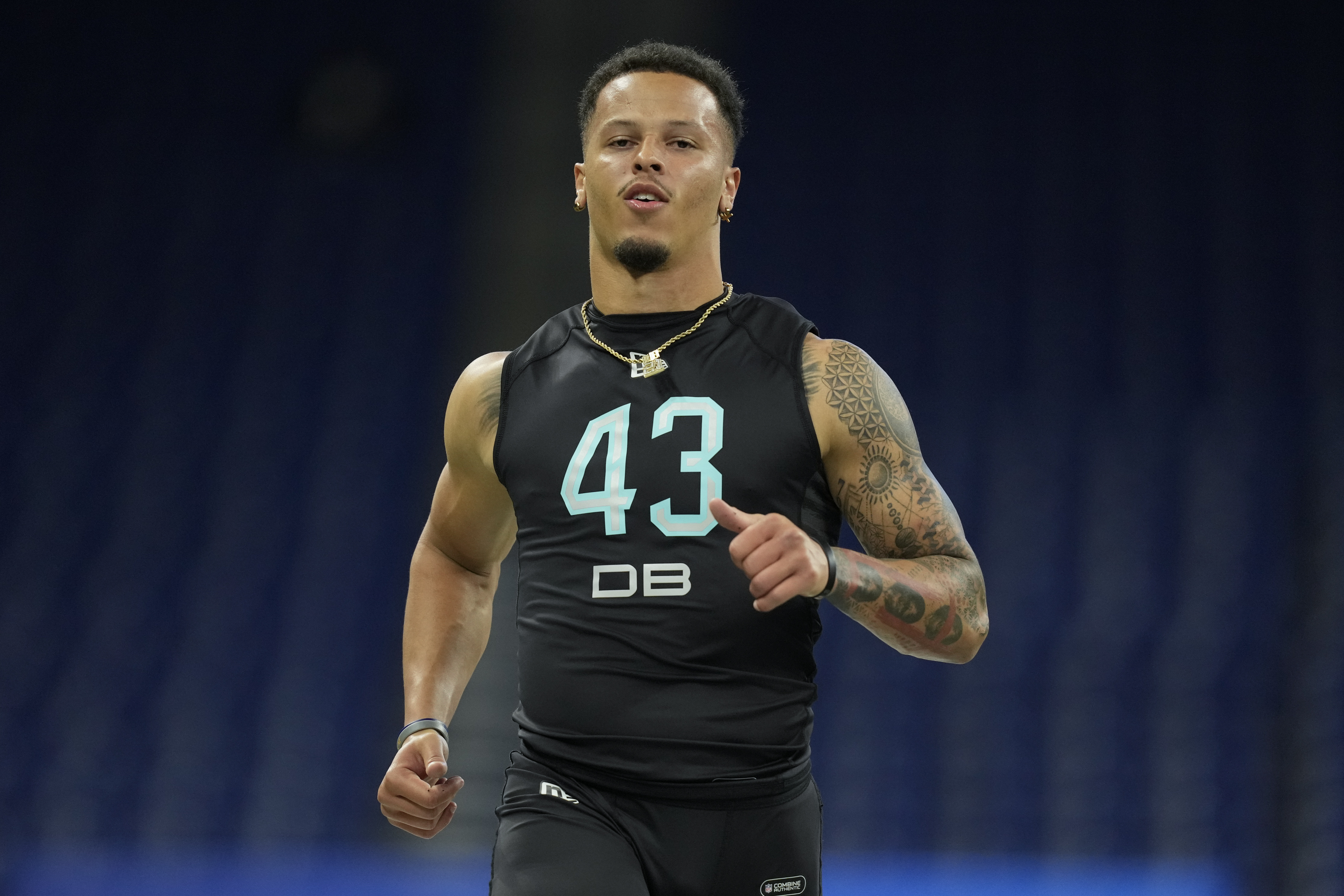 How aggressive will Andrew Berry be with trades? Browns 2022 NFL Draft 7-round  mock 2.0 