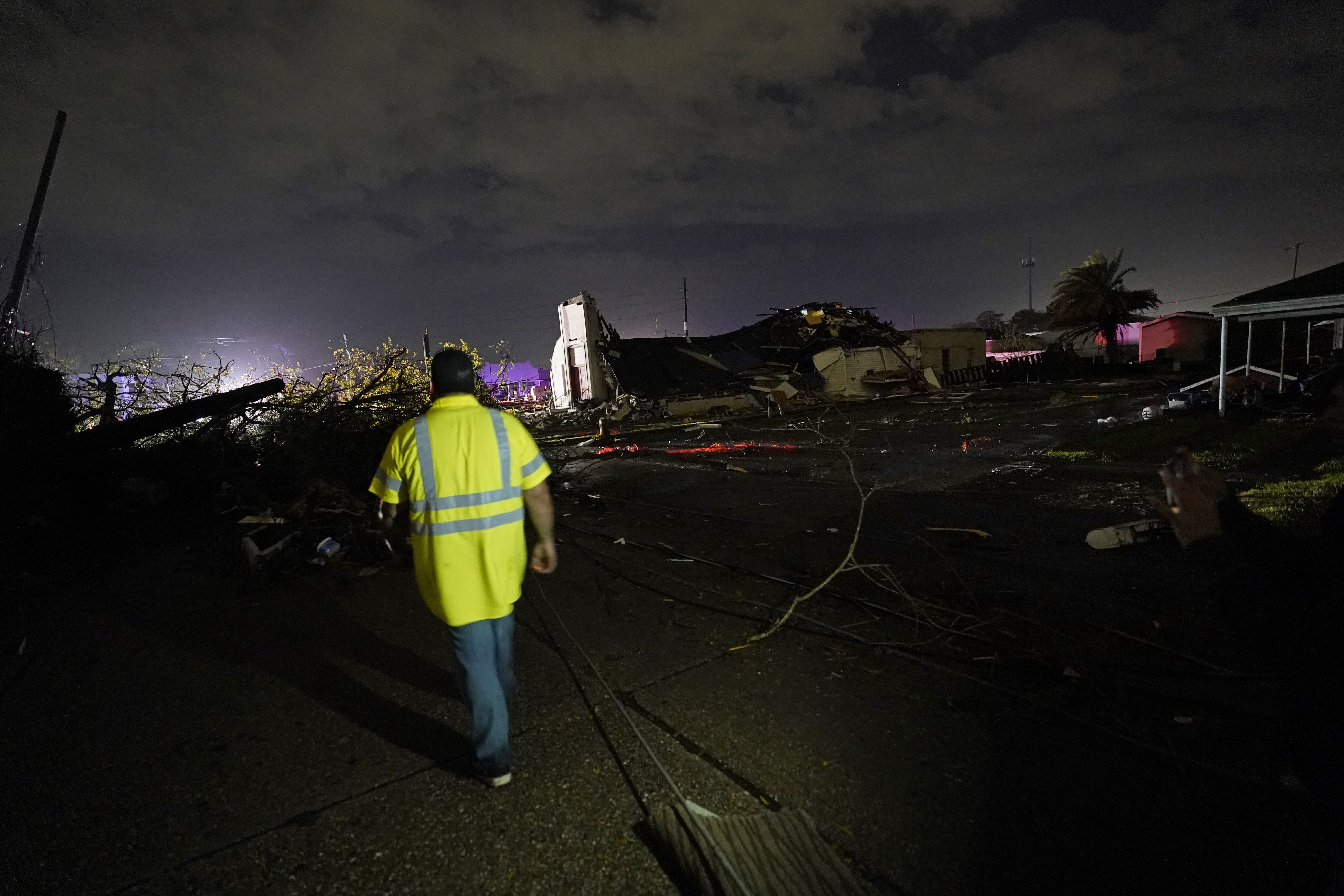 Deadly tornado hits New Orleans area - pennlive.com