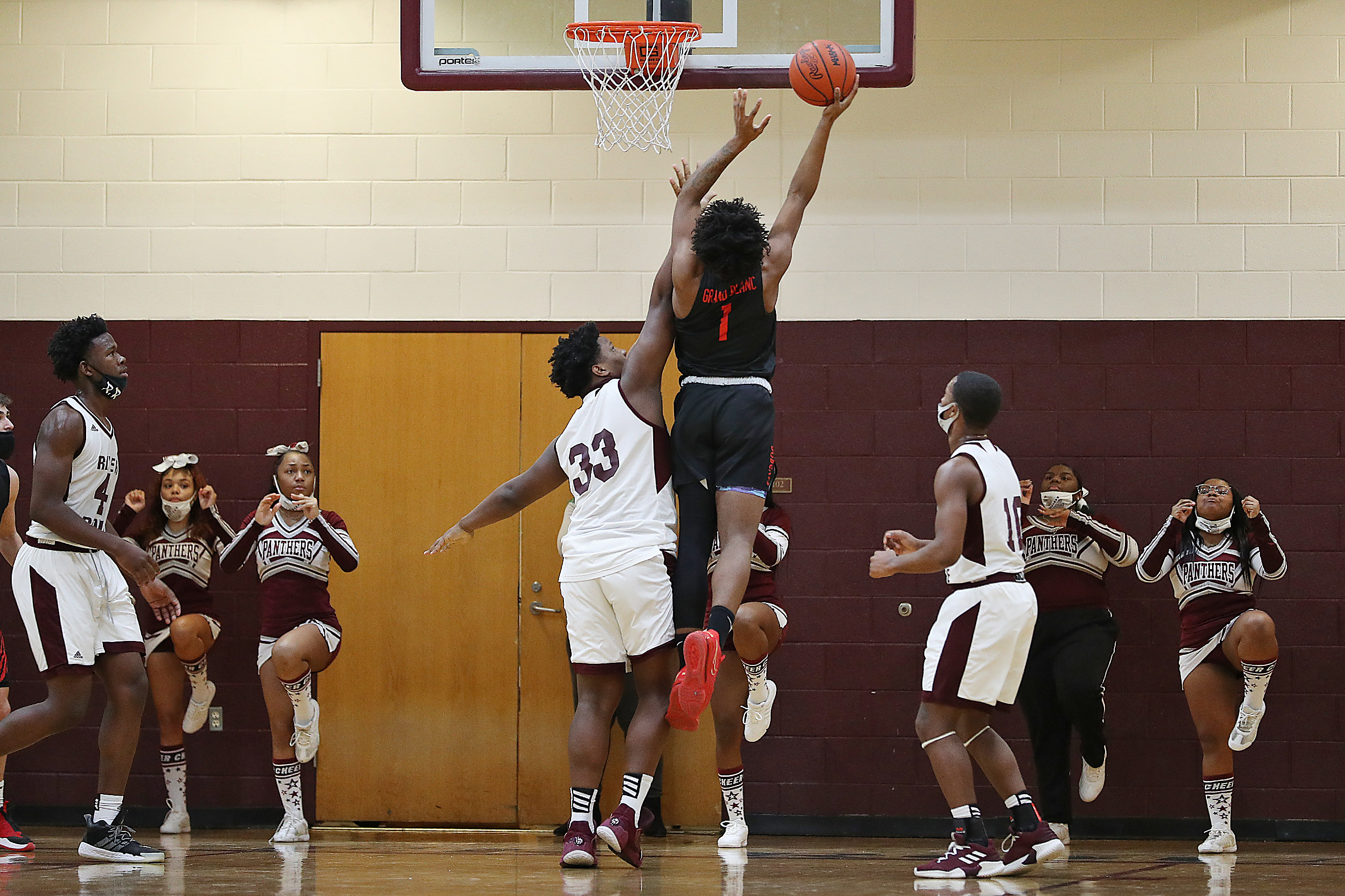 MHSAA basketball Grand Blanc at River Rouge March 5, 2021