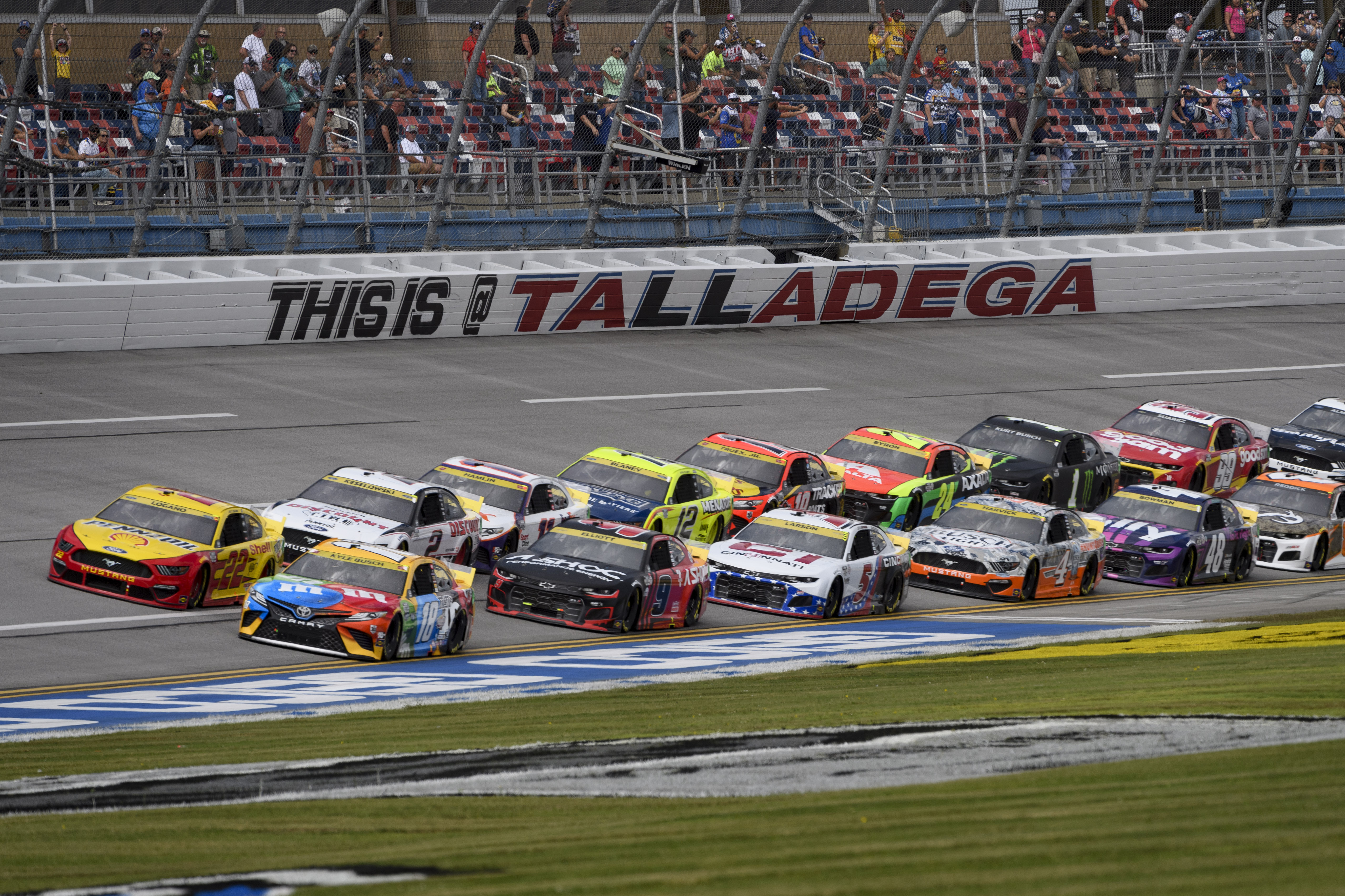 Geico 500 at Talladega - NASCAR (4/24/22) How to Watch, Start Time, Preview
