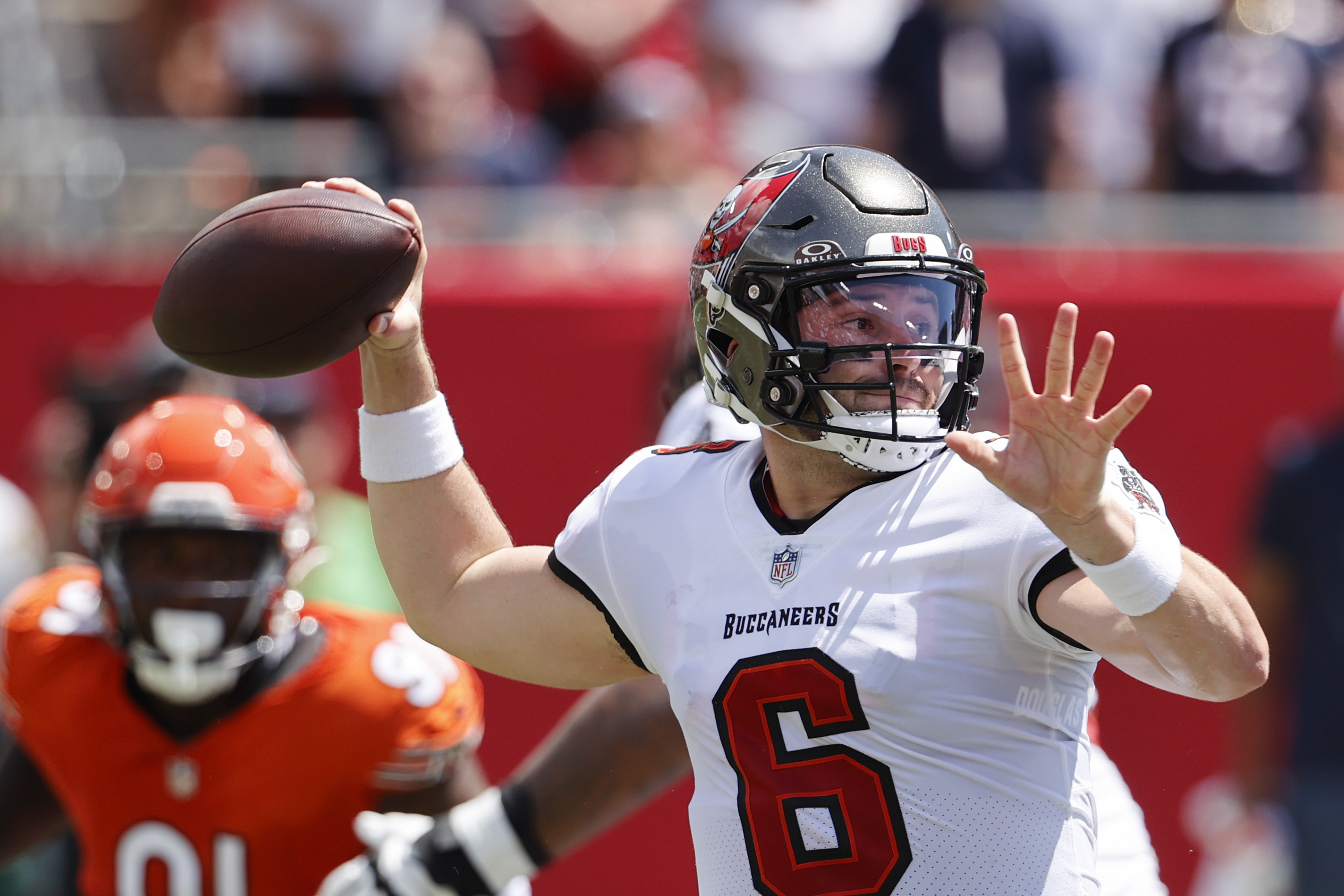 QB Baker Mayfield Agrees to Terms with Tampa Bay Buccaneers in