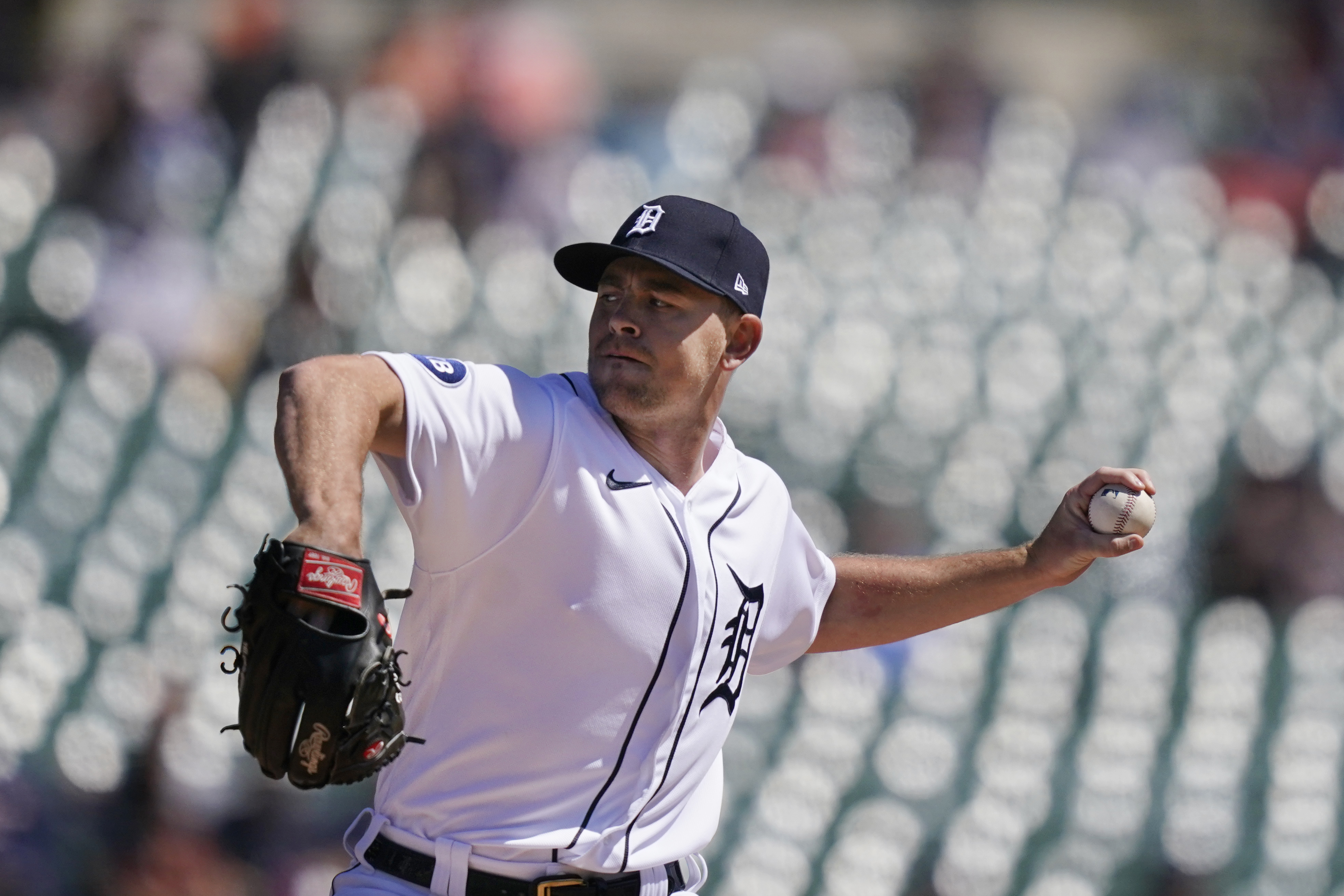 Tigers place Javier Baez on injured list; replacement en route from Mud  Hens? 