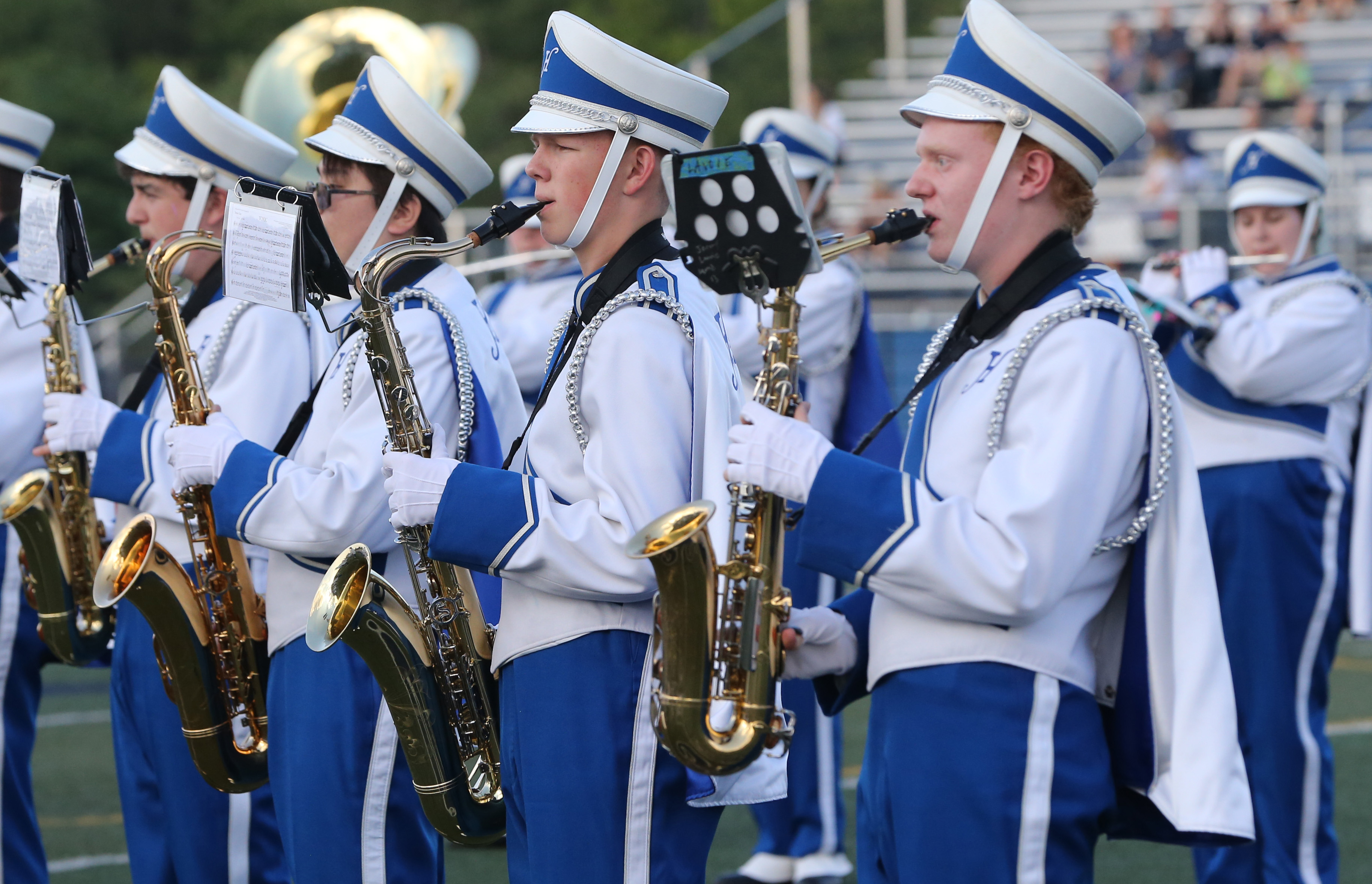 hudson-high-school-s-marching-band-performs-in-their-season-home