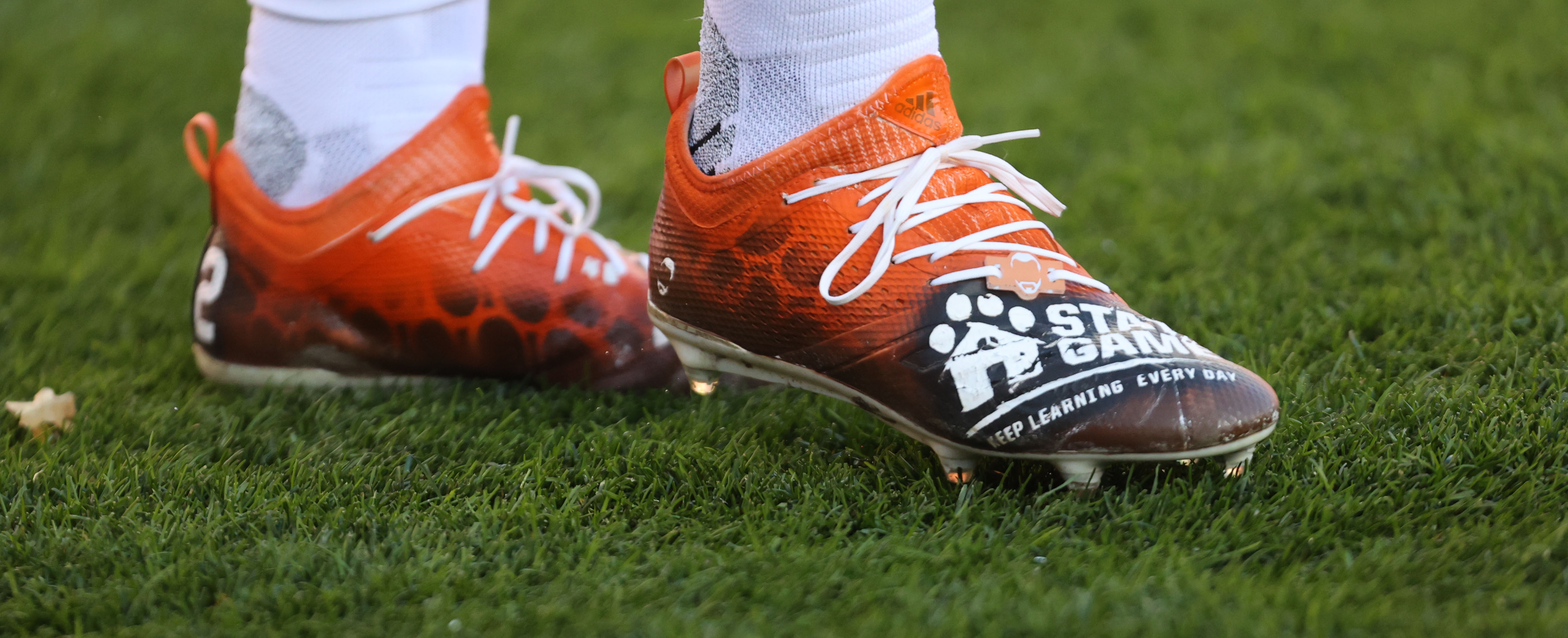 Cleveland Browns players charity cleats, December 12, 2021