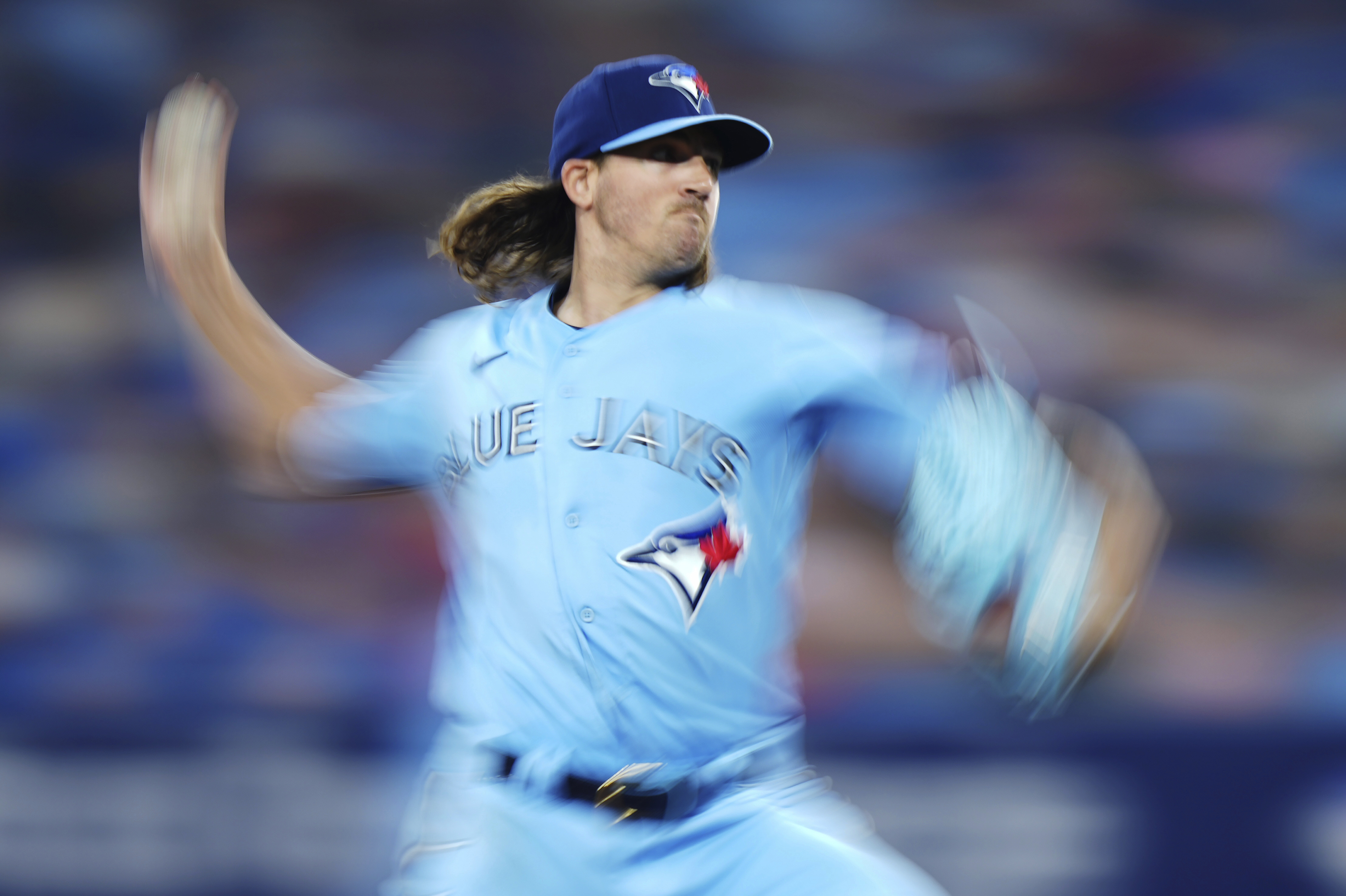 Kevin Gausman agrees to five-year contract with Blue Jays