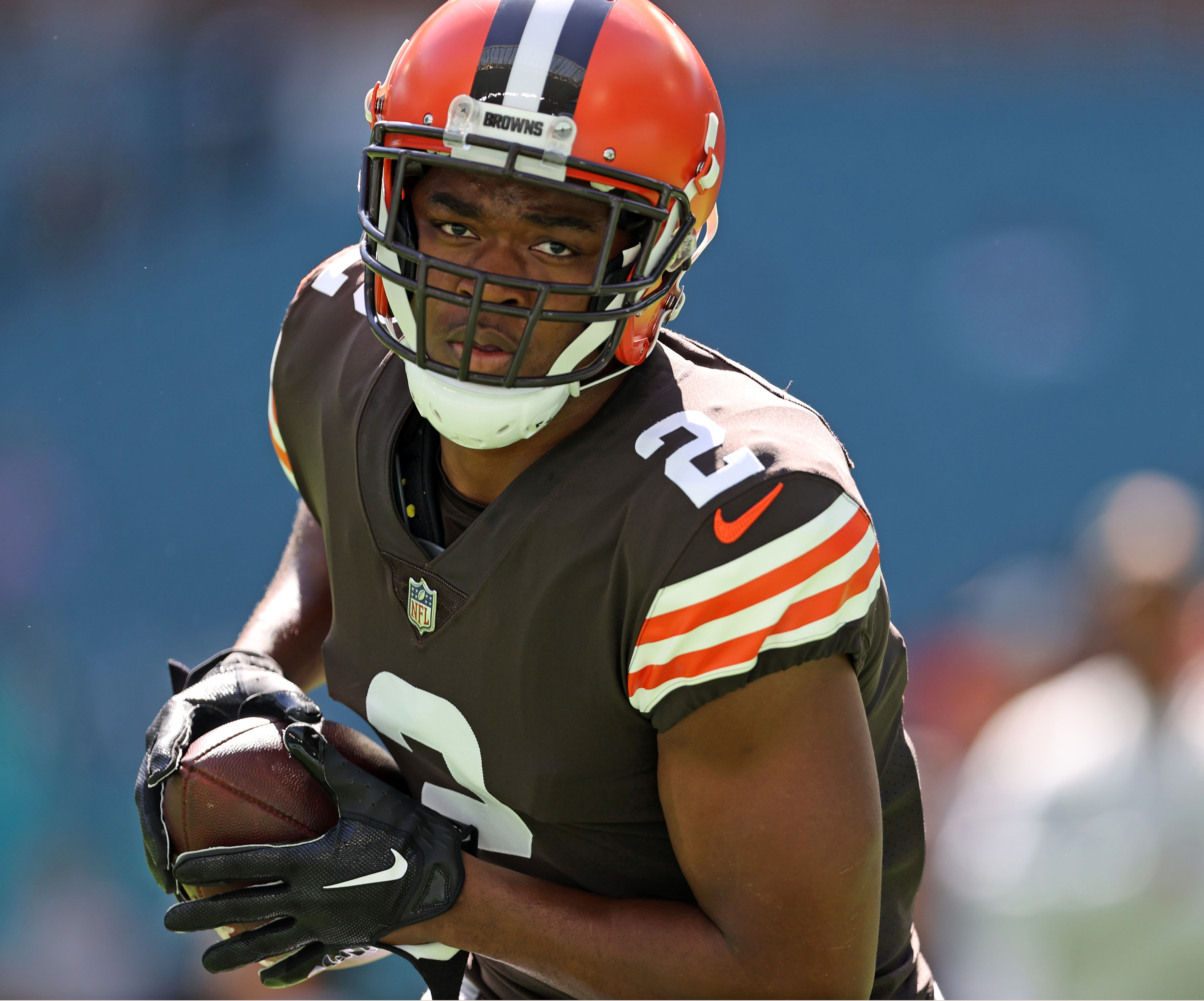 NFL World Reacts To Amari Cooper, Browns Photos - The Spun: What's