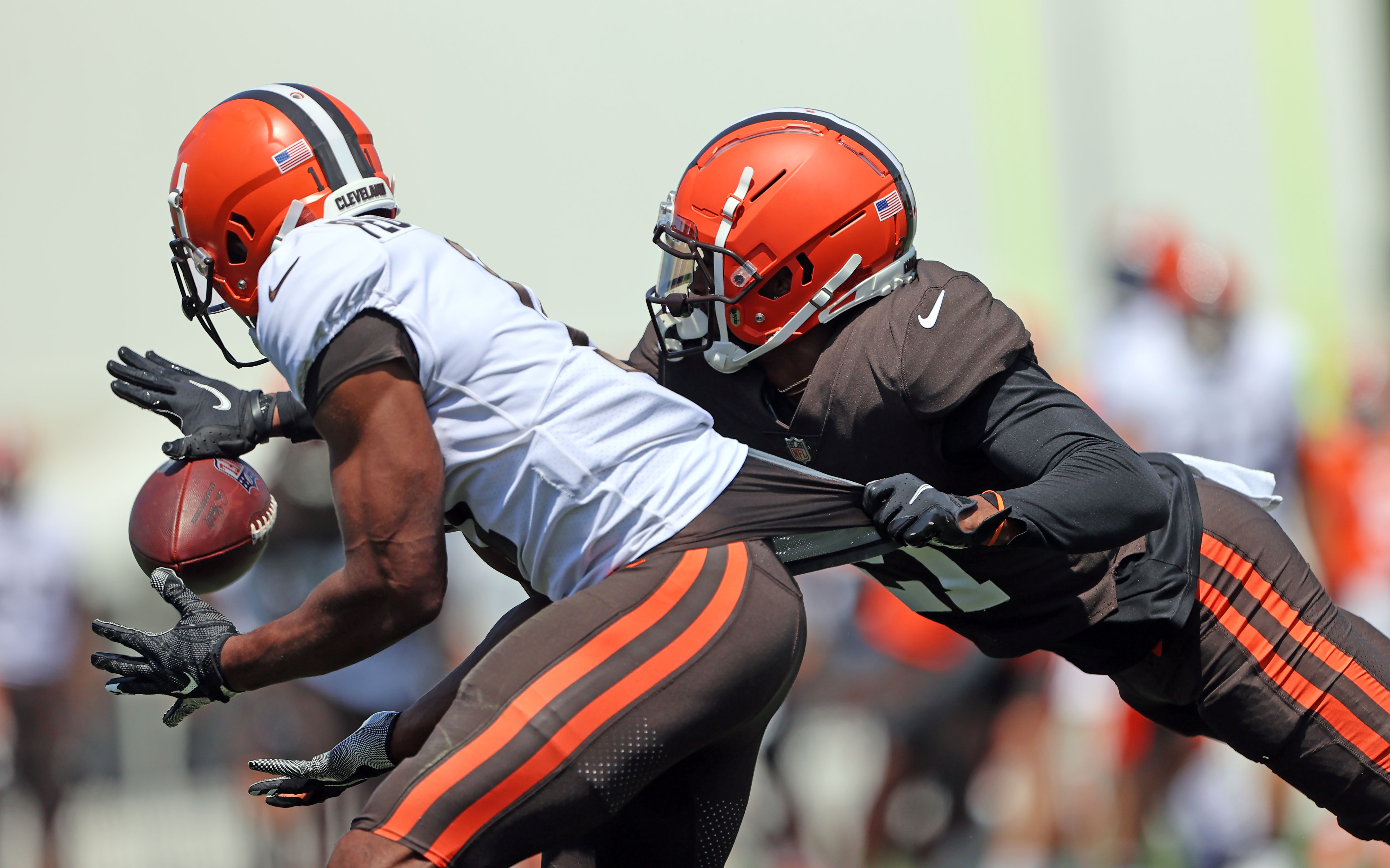 Brown Men's Jeremiah Owusu-Koramoah Cleveland Browns Game Team