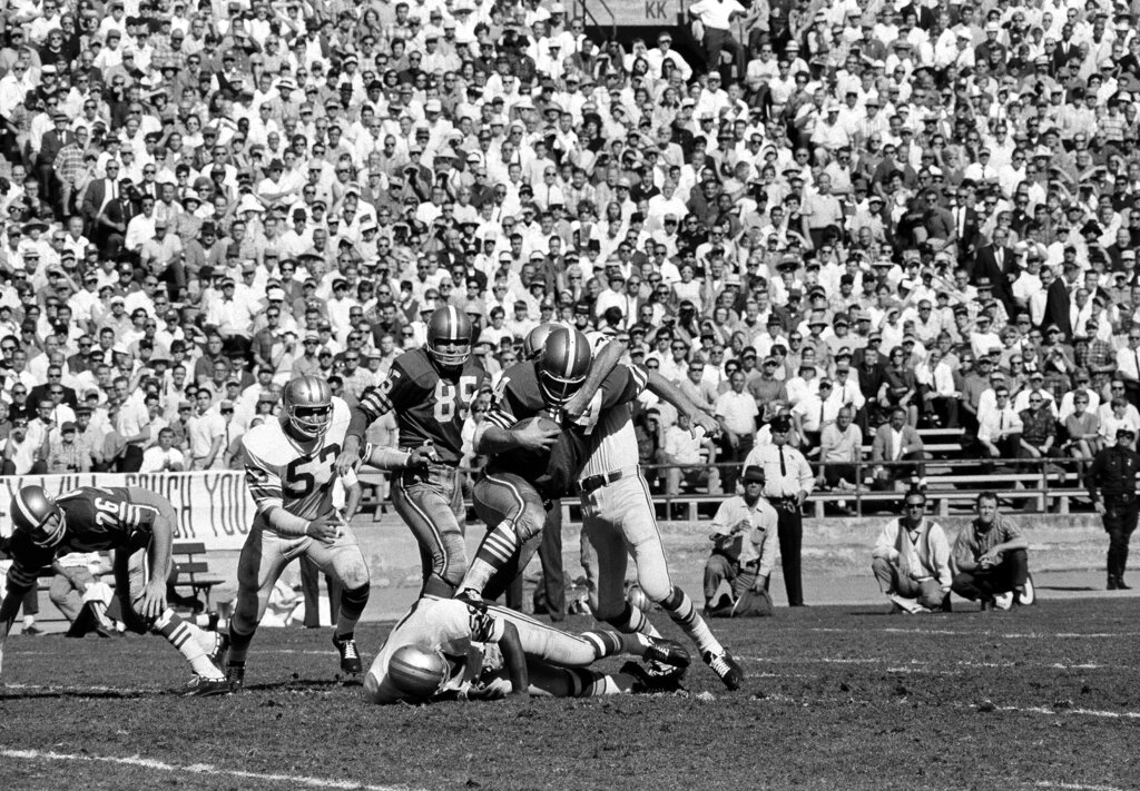 Former San Francisco 49ers linebacker Ed Beard dead at 83, Trending