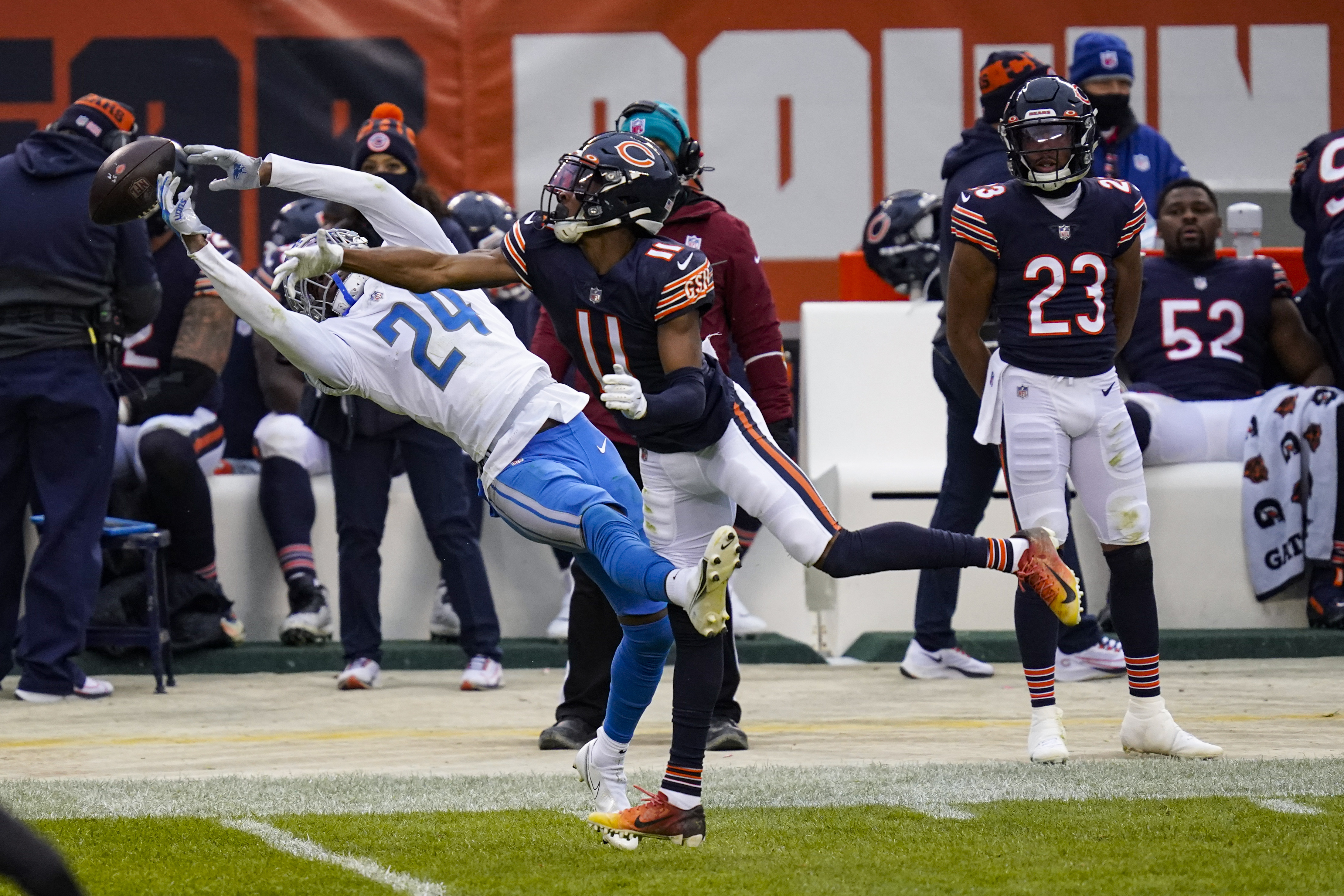 Chicago Bears reportedly shopping wide receiver Darnell Mooney