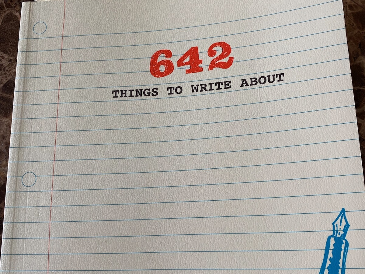 642 Big Things to Draw [Book]